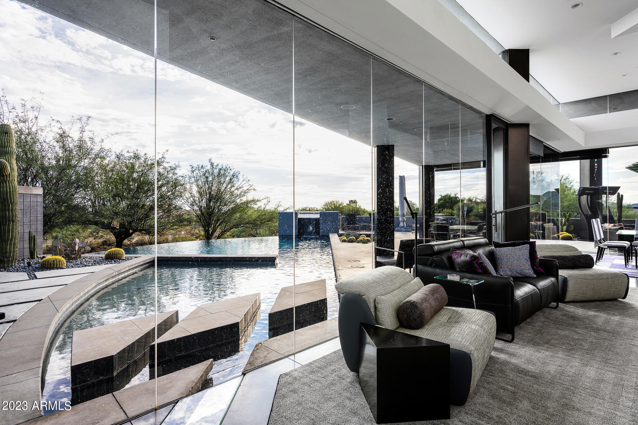 DESERT MOUNTAIN - Residential