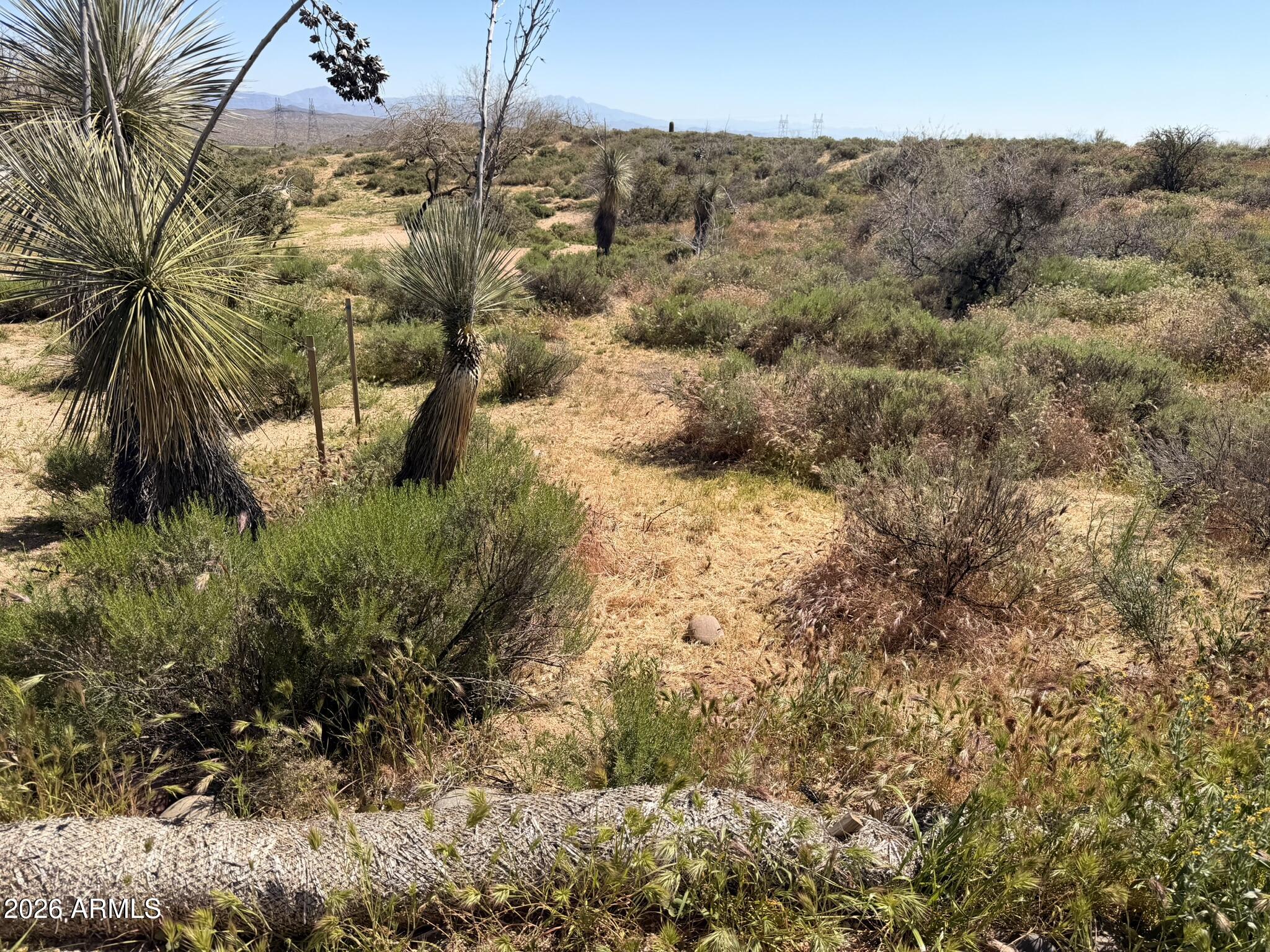 TONTO HILLS - Land