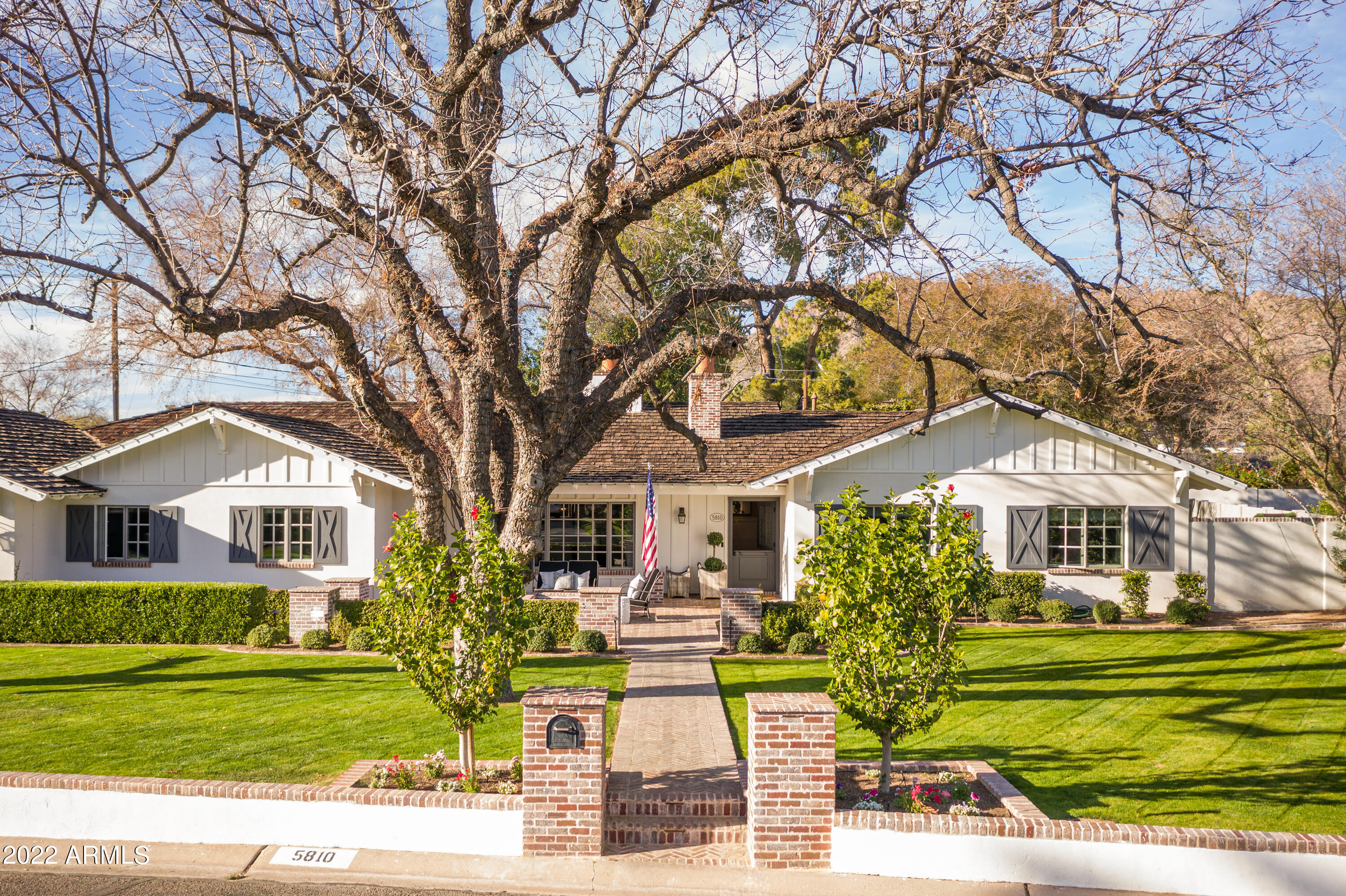 SUN VALLEY ESTATES LOT 1-4, 8-17, 20-33 - Residential