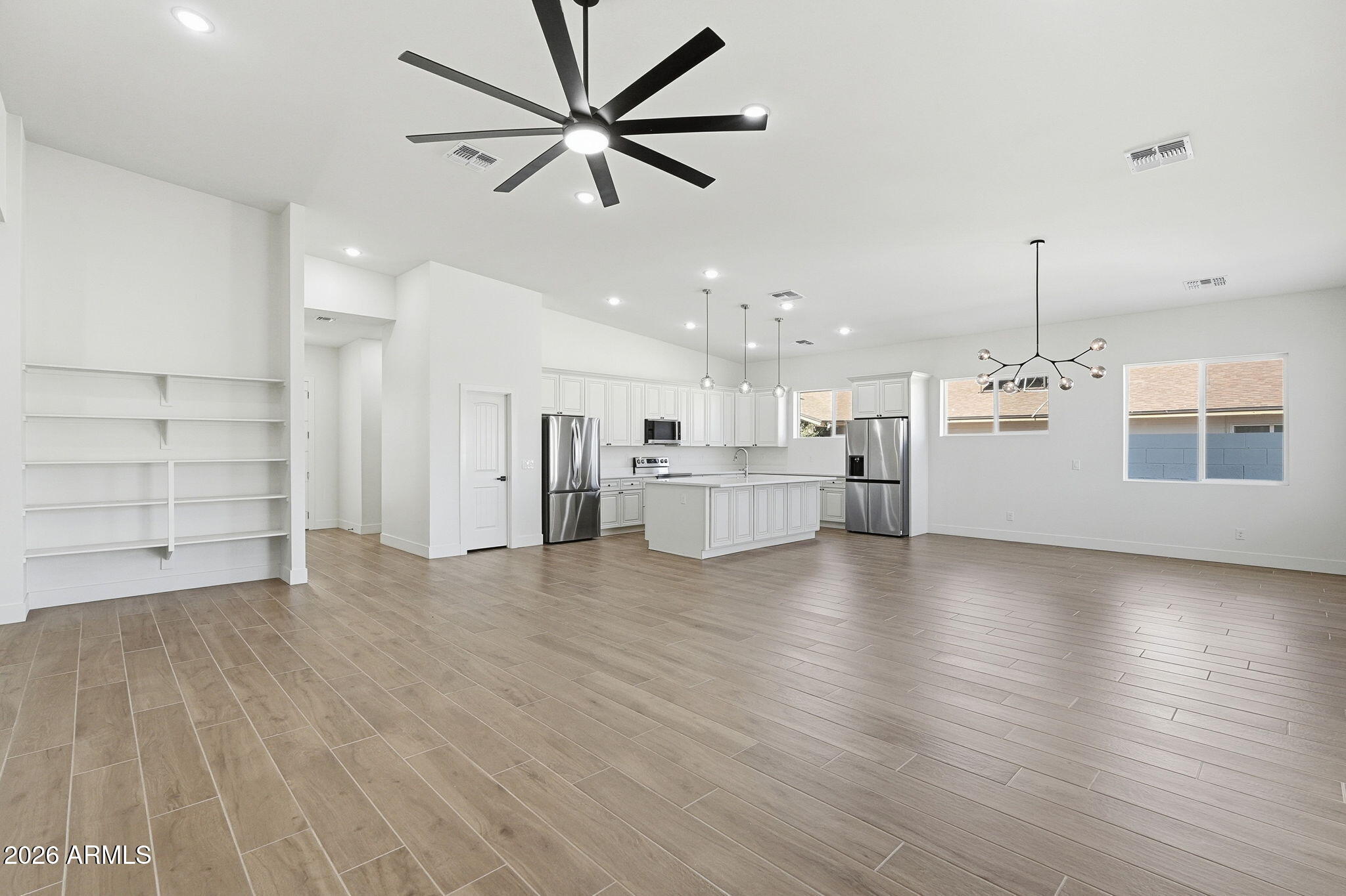 CRESTLEA 2 - Residential