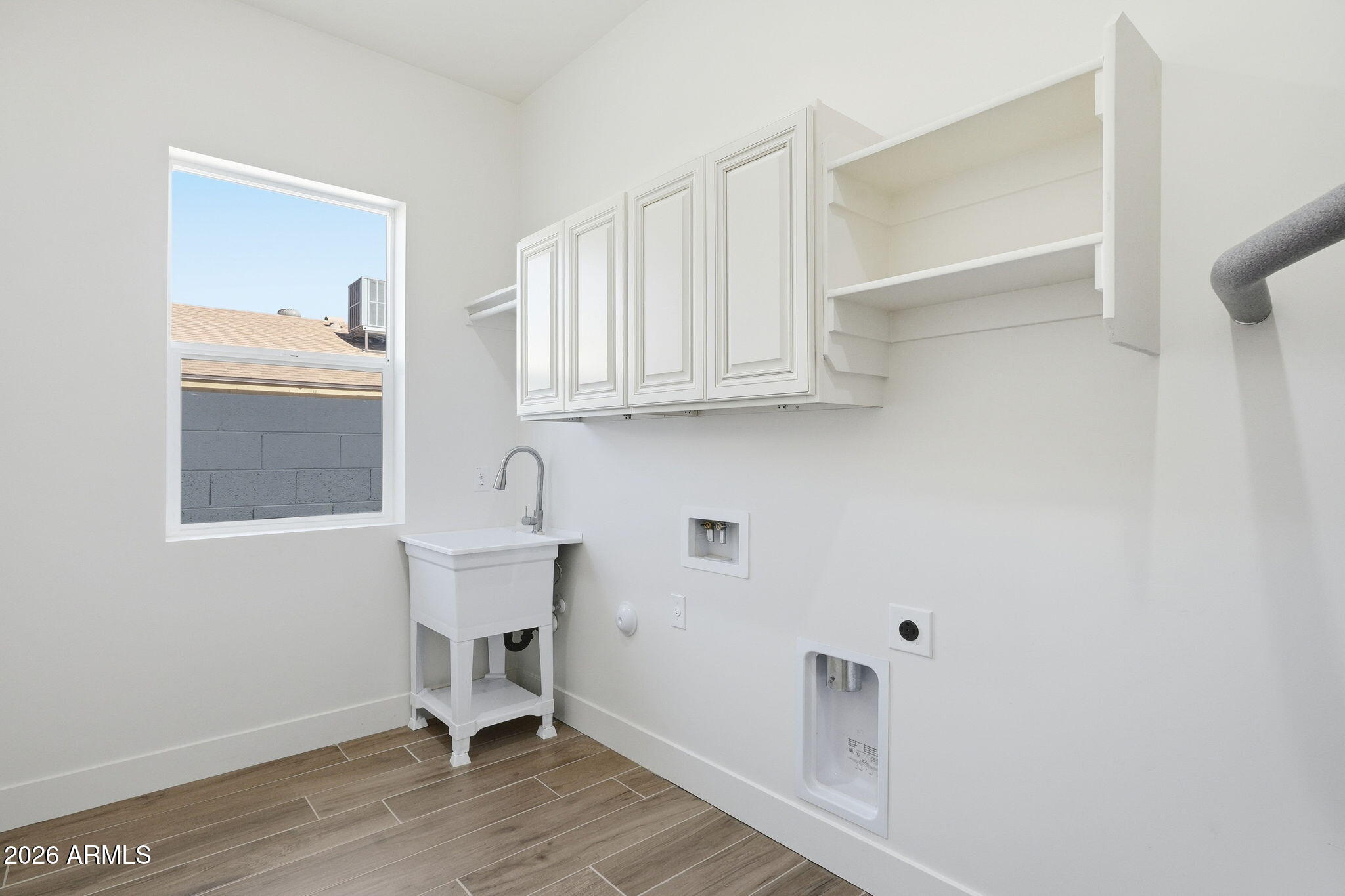 CRESTLEA 2 - Residential