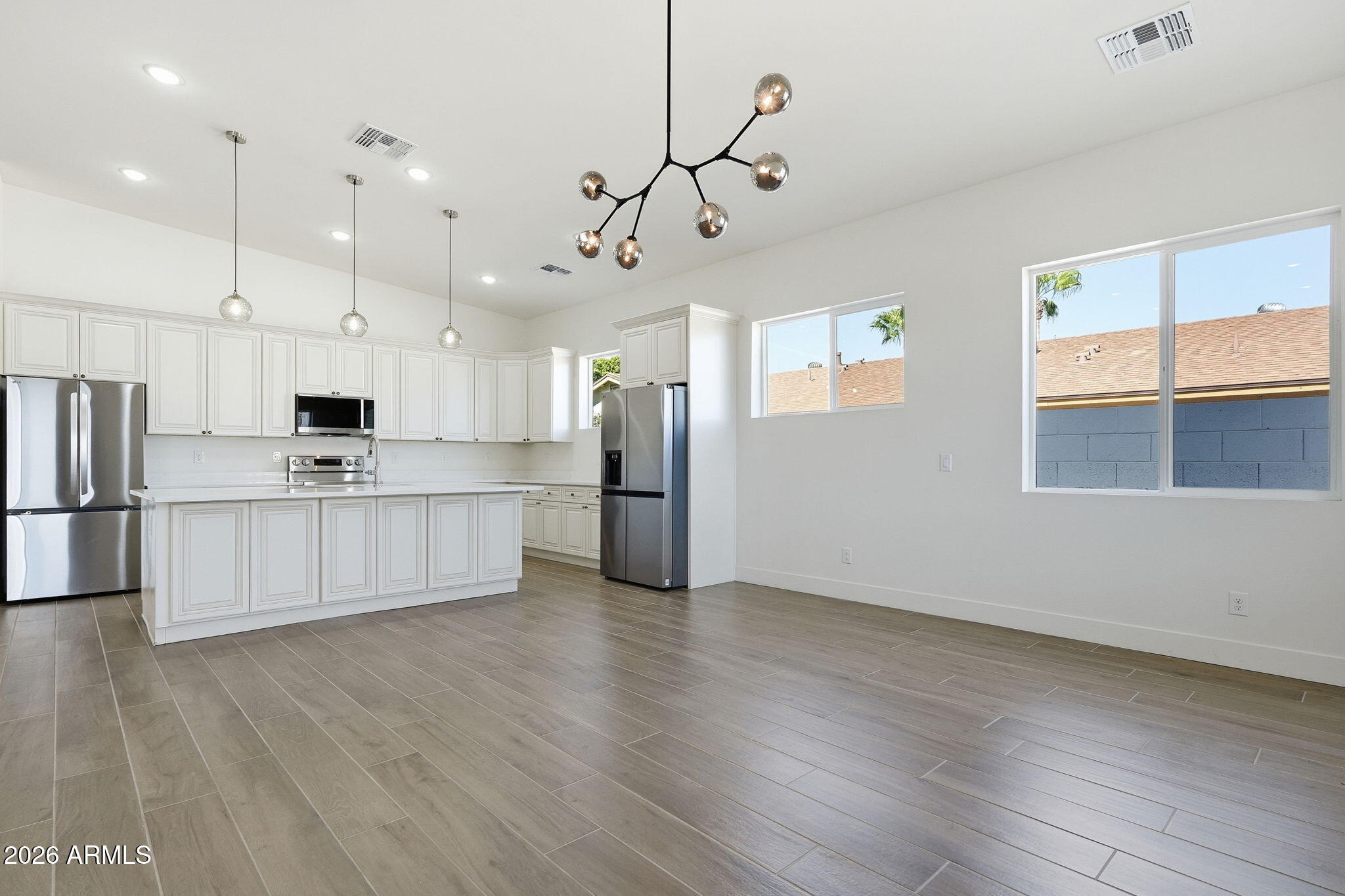CRESTLEA 2 - Residential