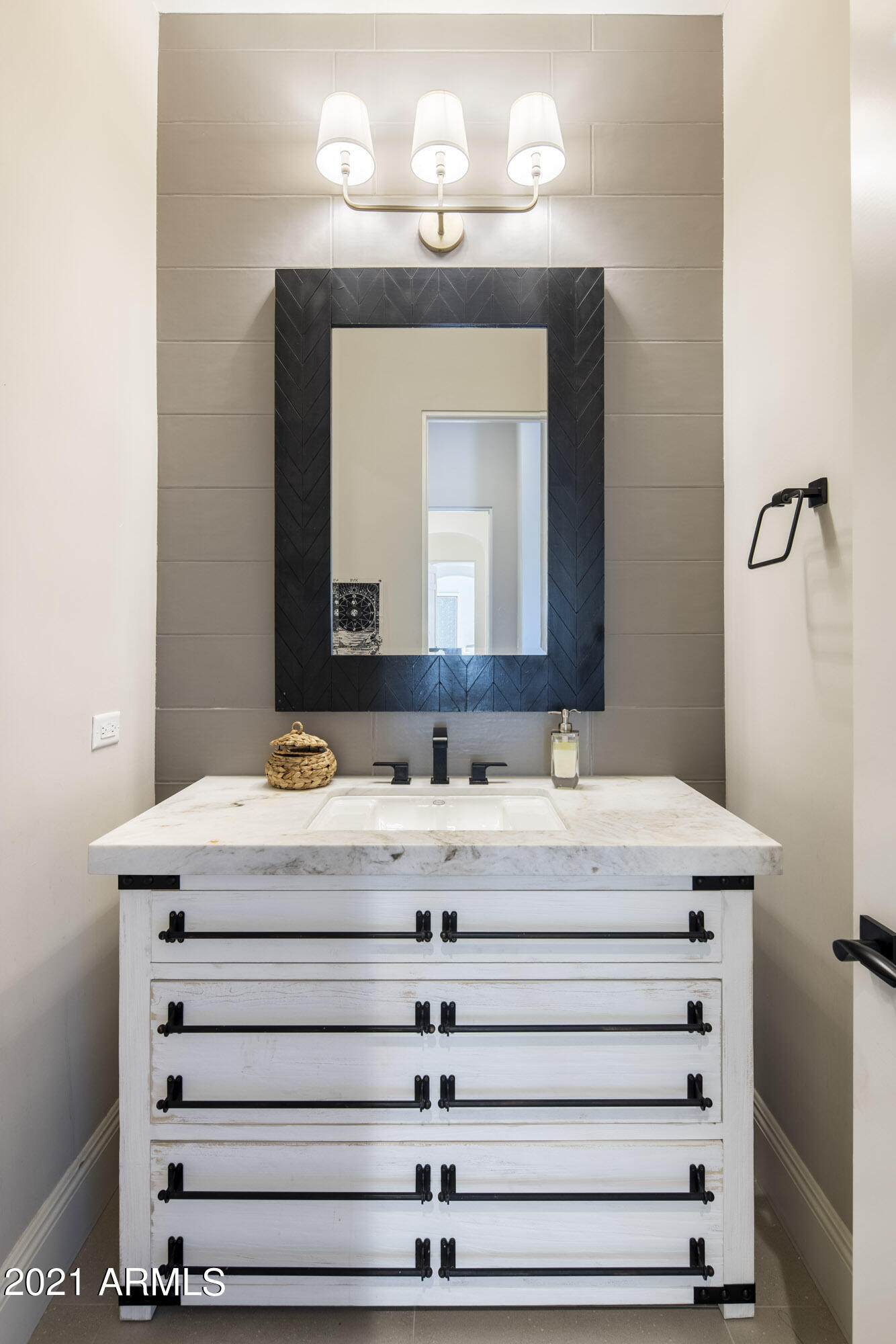 BEL AIRE DESERT ESTATES - Residential