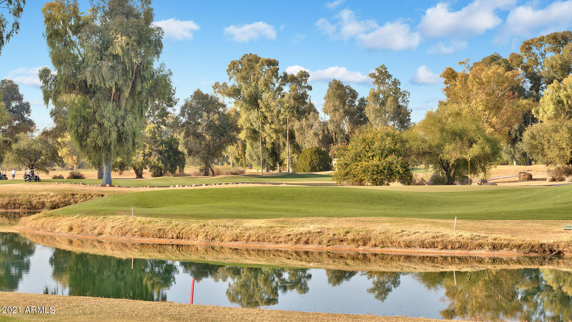 IRONWOOD GOLF VILLAS - Residential