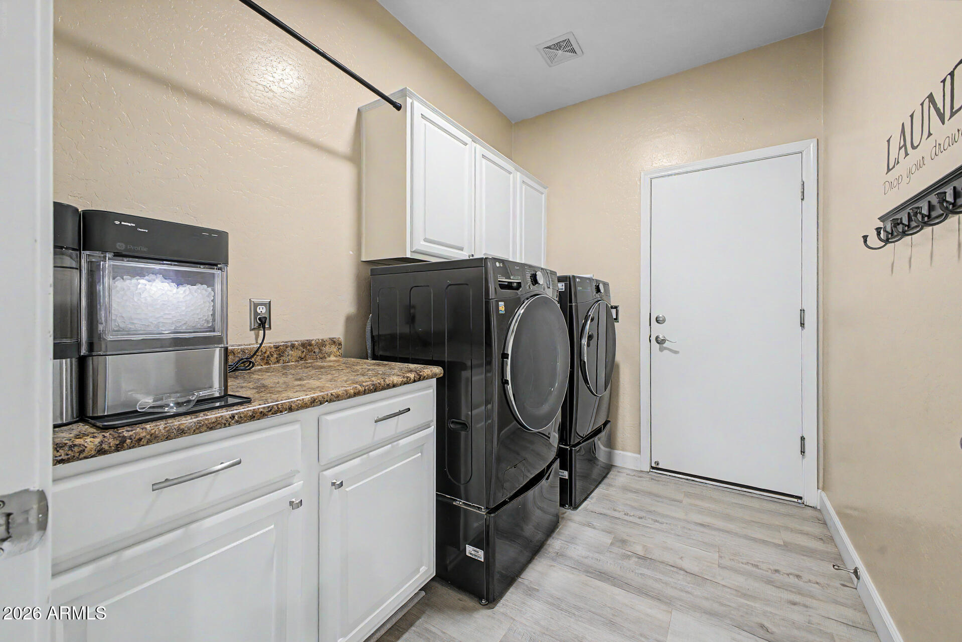 OLD STONE RANCH PHASE 3 - Residential