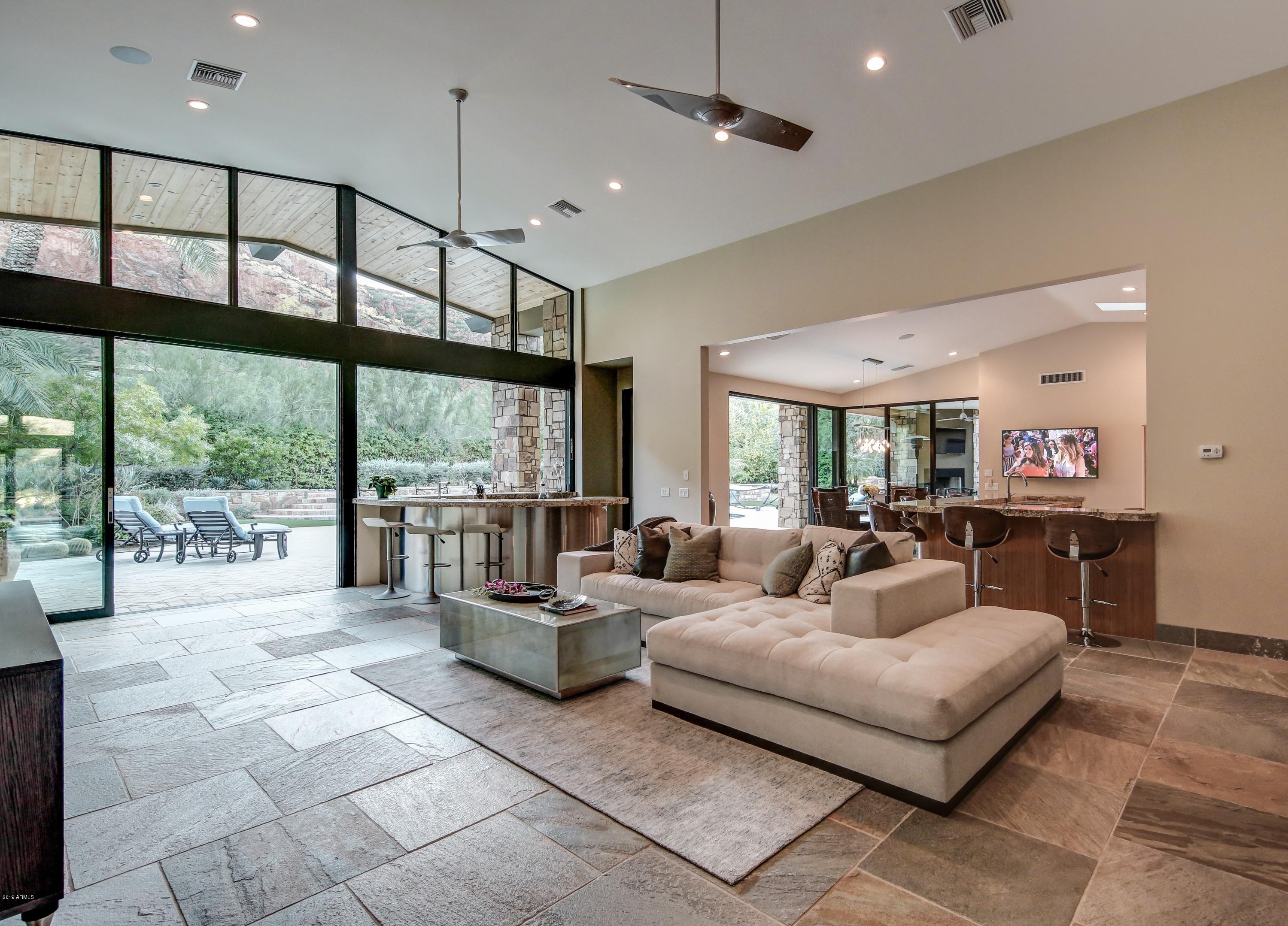 STONE CANYON EAST - Residential