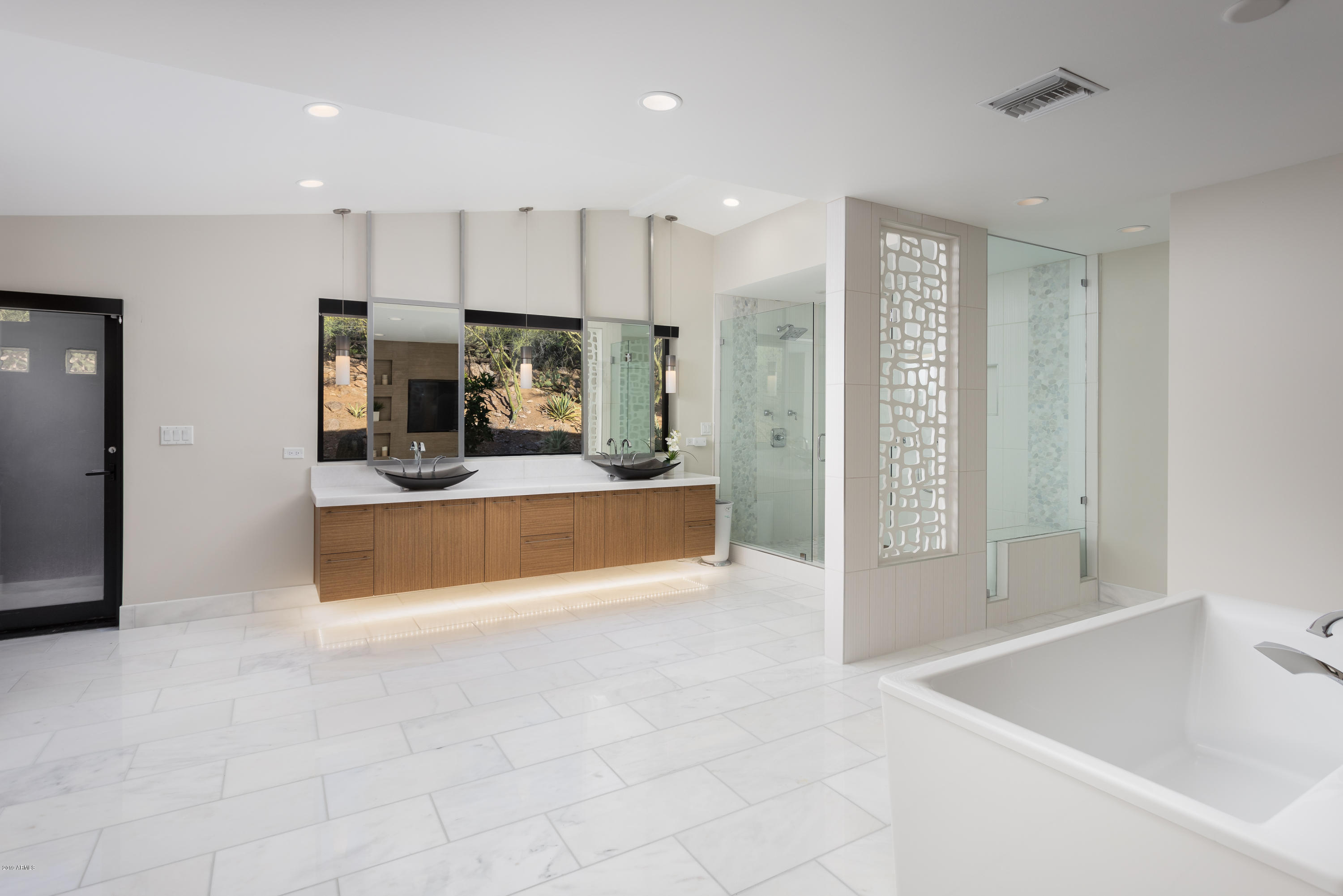 STONE CANYON EAST - Residential