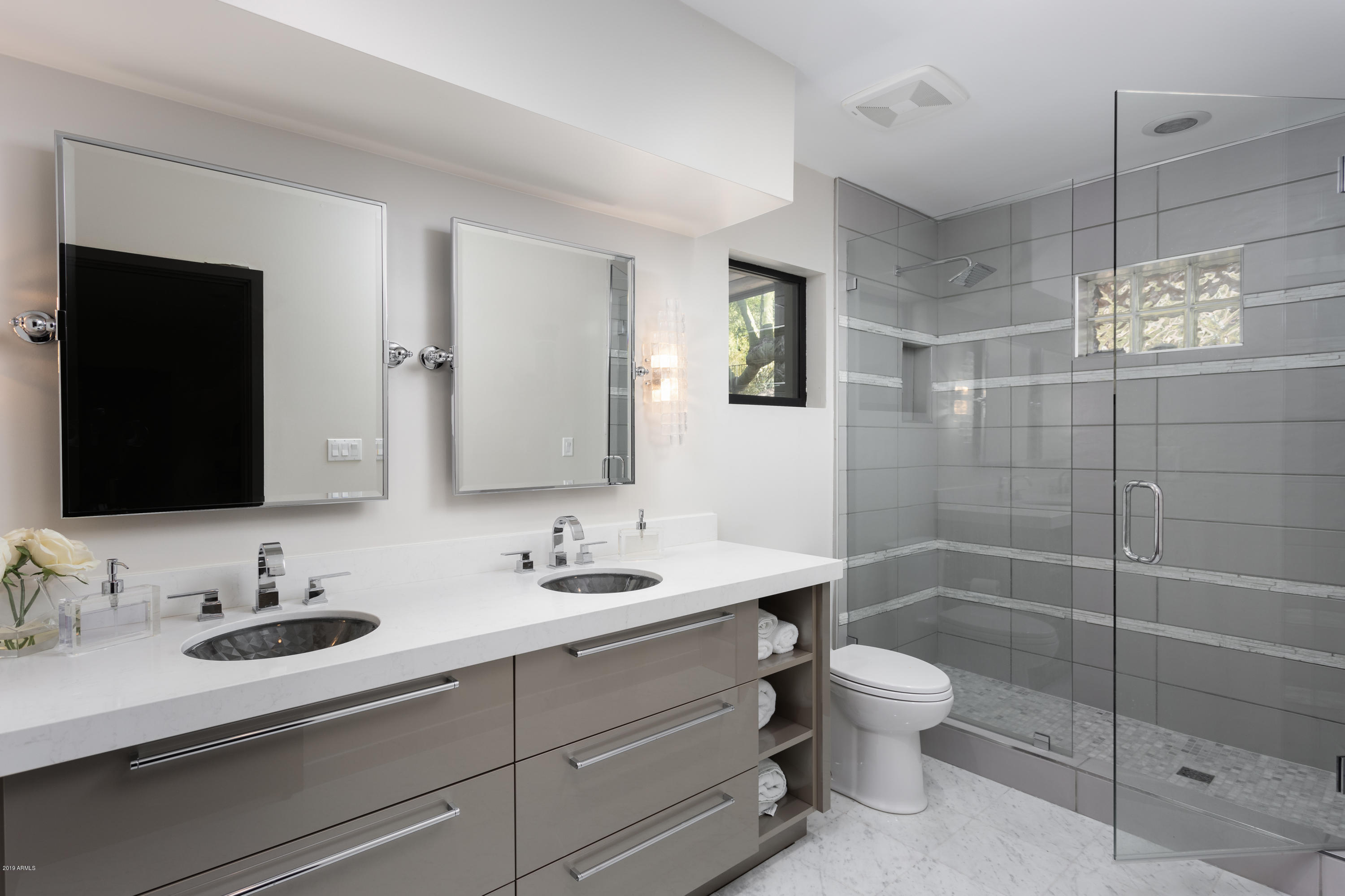STONE CANYON EAST - Residential