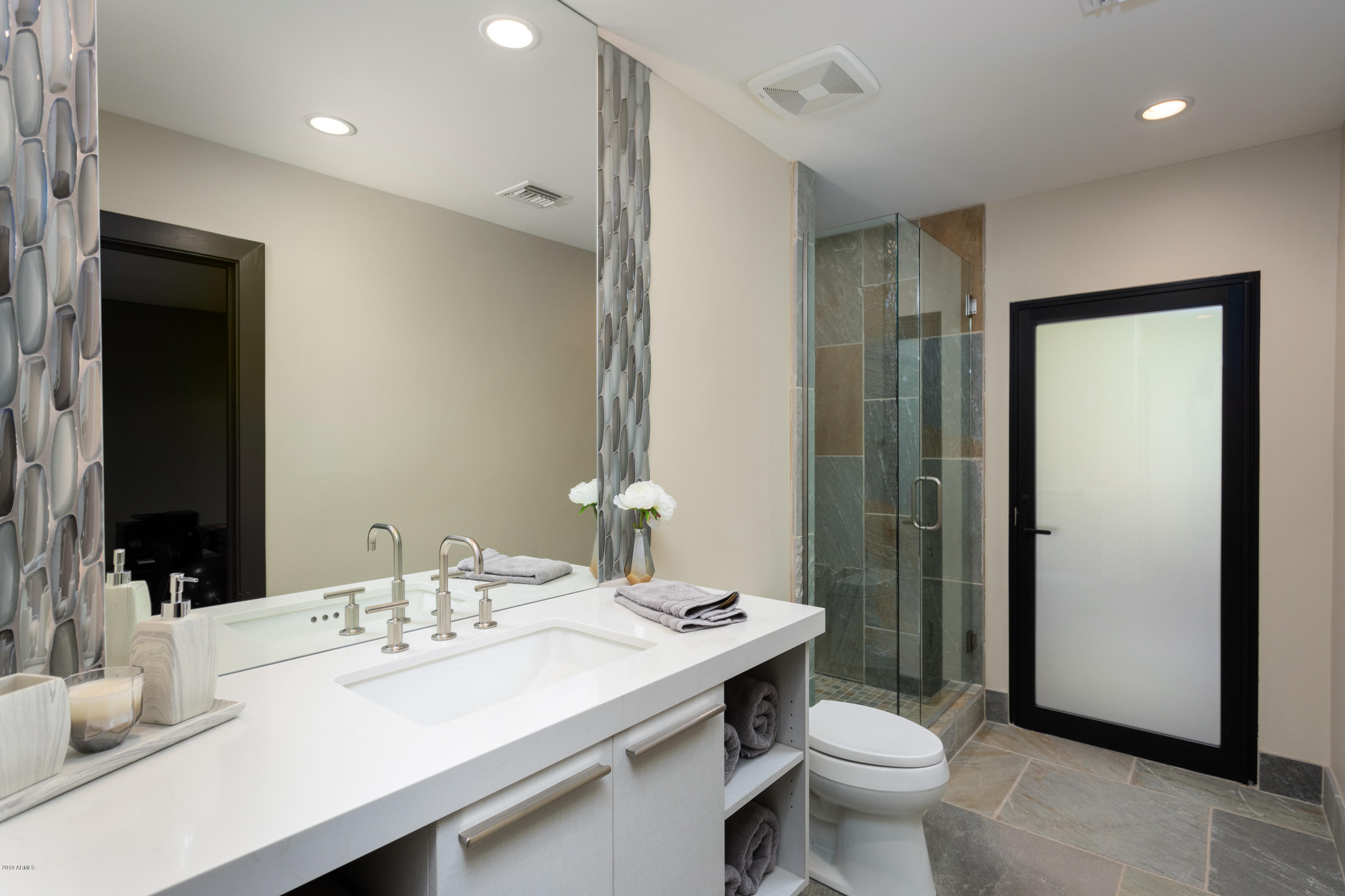 STONE CANYON EAST - Residential