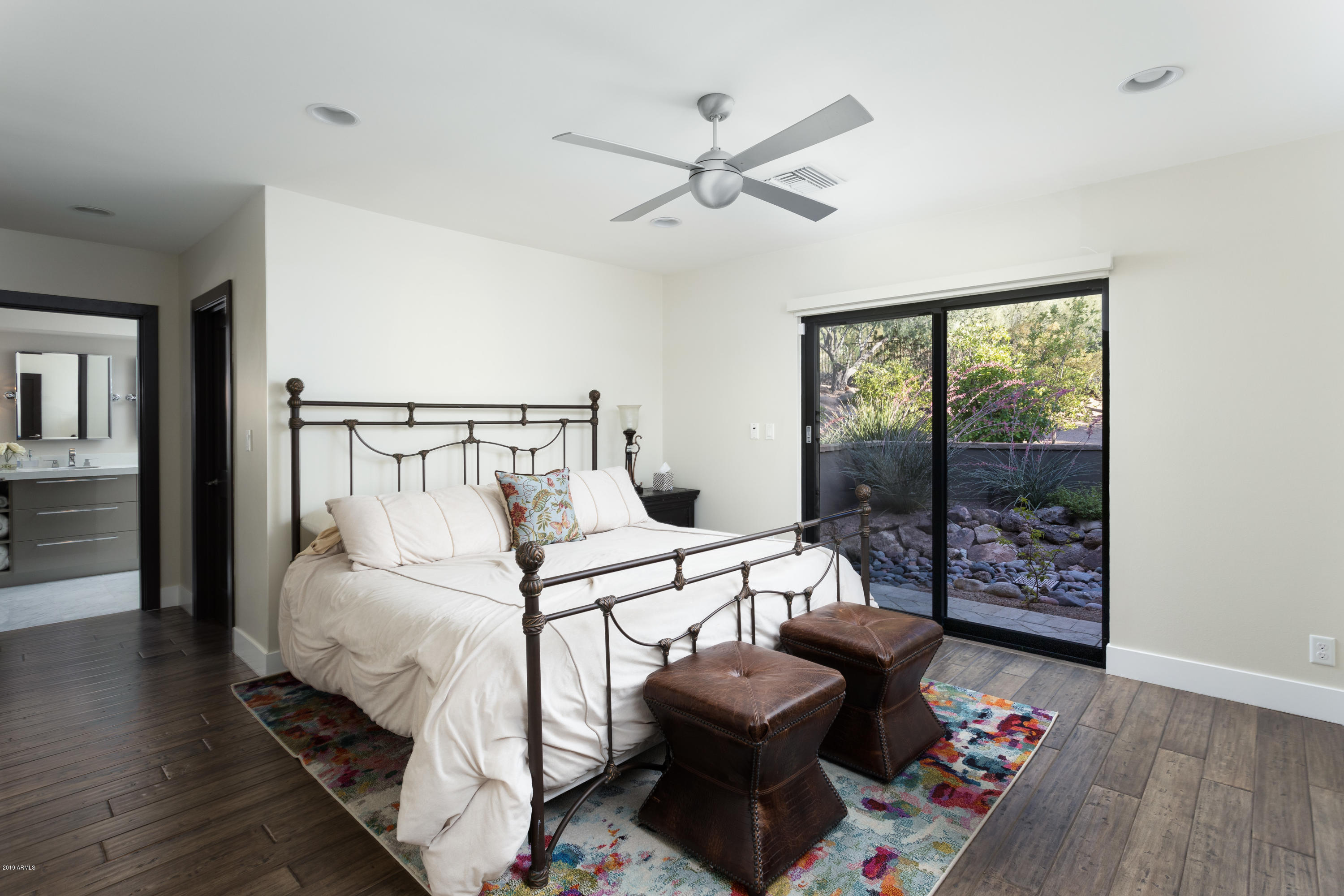 STONE CANYON EAST - Residential