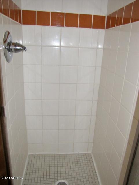 BUENA UNIT 3 - Residential Lease