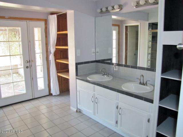 BUENA UNIT 3 - Residential Lease