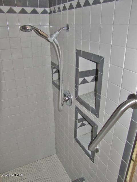 BUENA UNIT 3 - Residential Lease