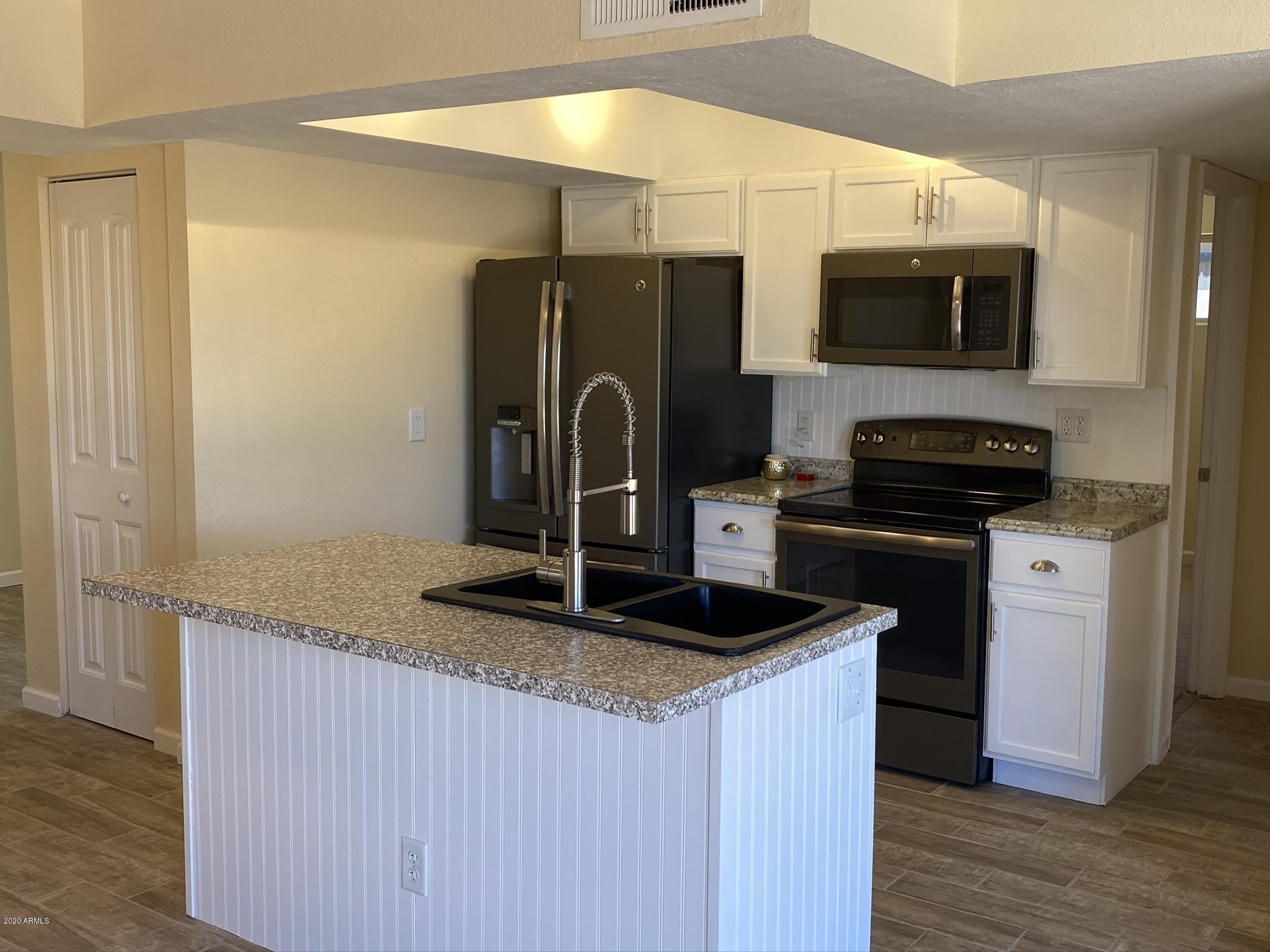 VERDE MEADOWS - Residential