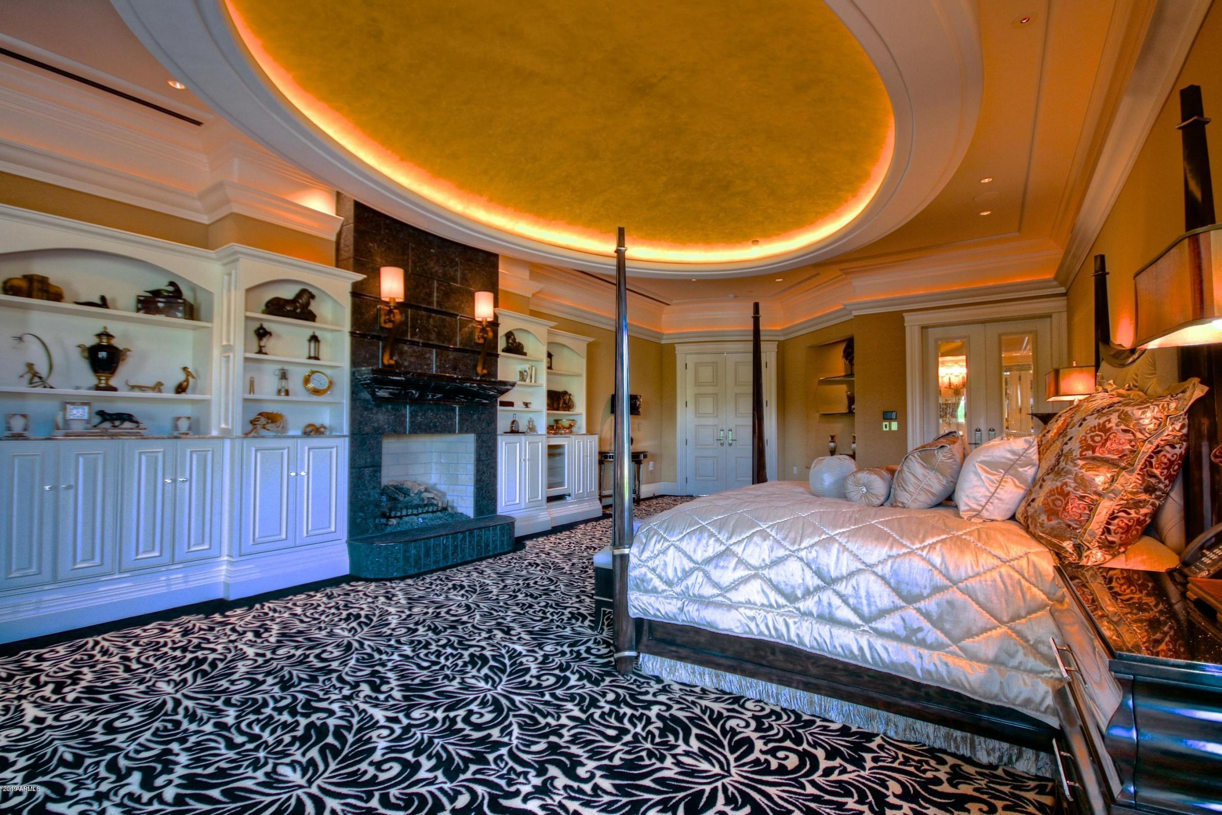 CAMELBACK LANDS - Residential