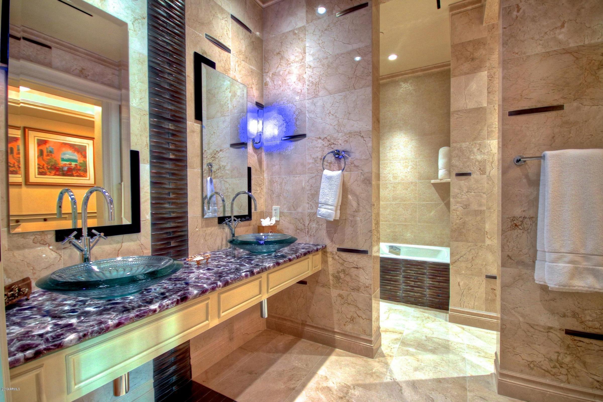 CAMELBACK LANDS - Residential