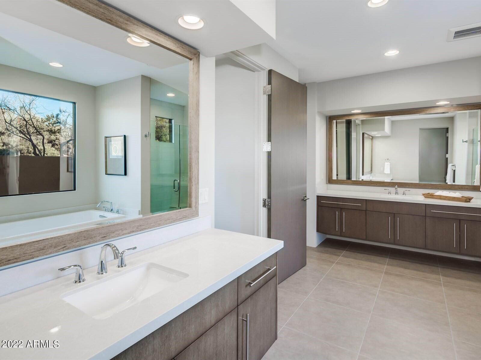 DESERT MOUNTAIN PHASE 2 UNIT 5 PT 1 1-101 A-J - Residential