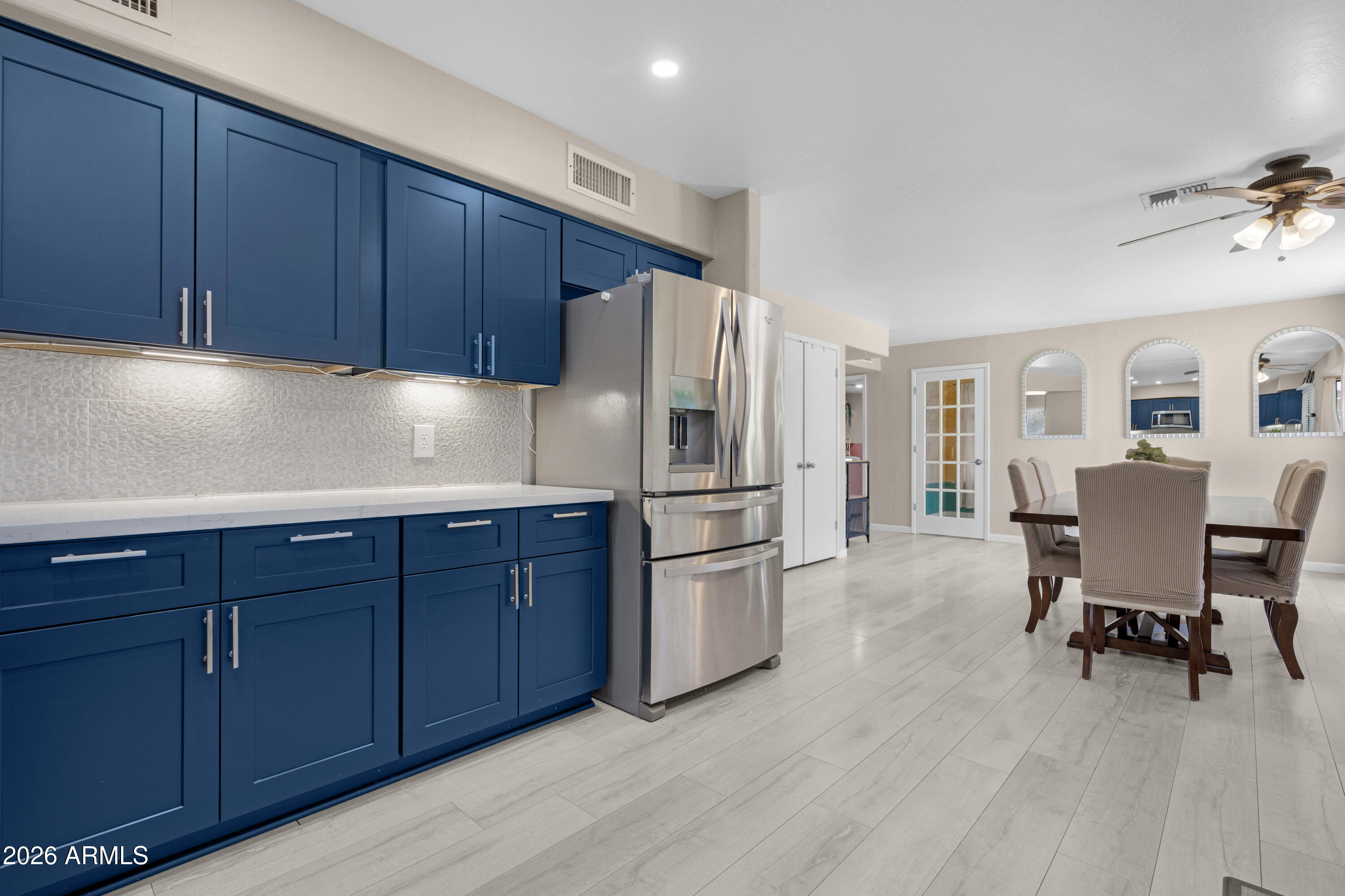 ESQUIRE VILLAGE AMD - Residential