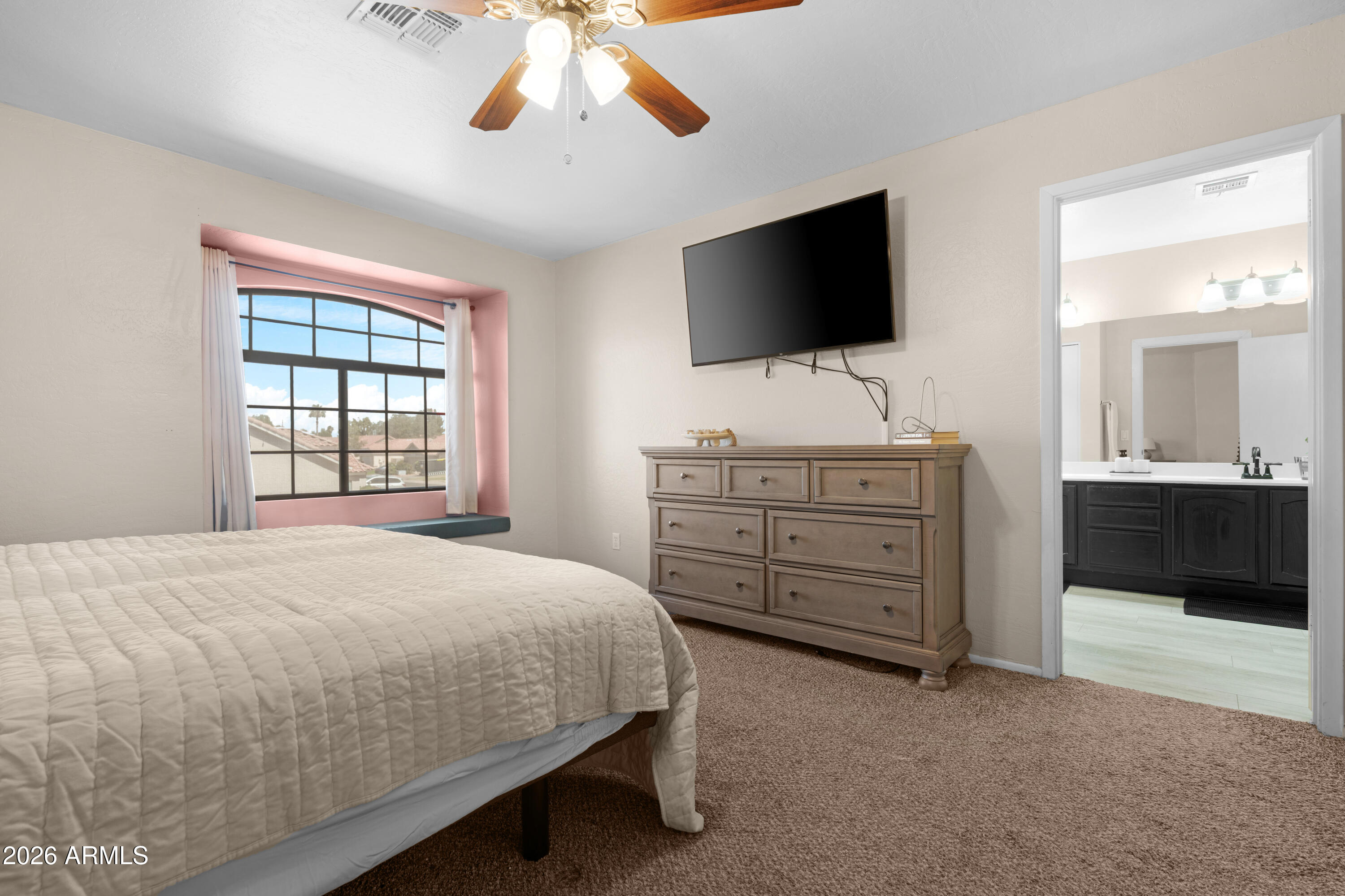 ESQUIRE VILLAGE AMD - Residential