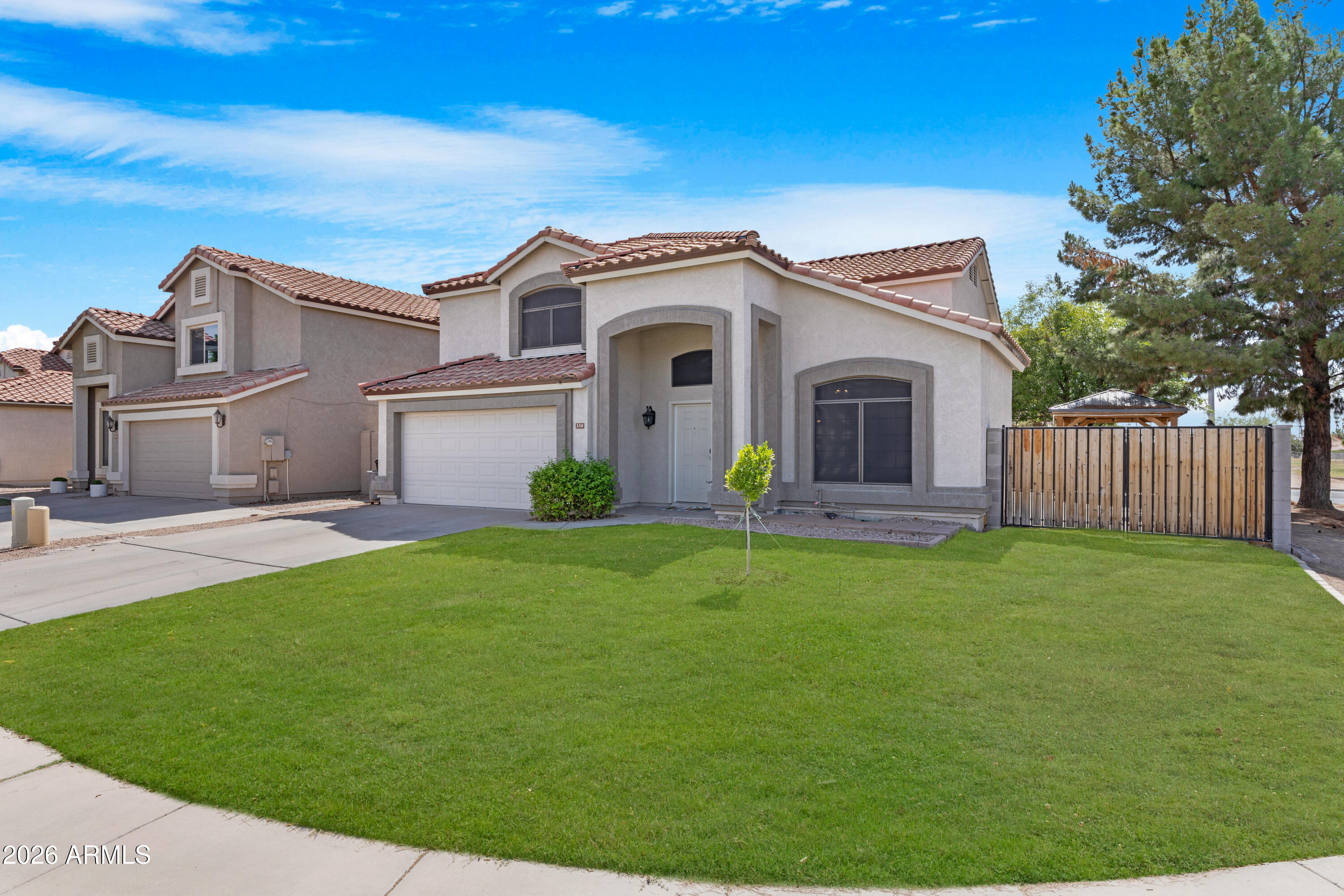 ESQUIRE VILLAGE AMD - Residential