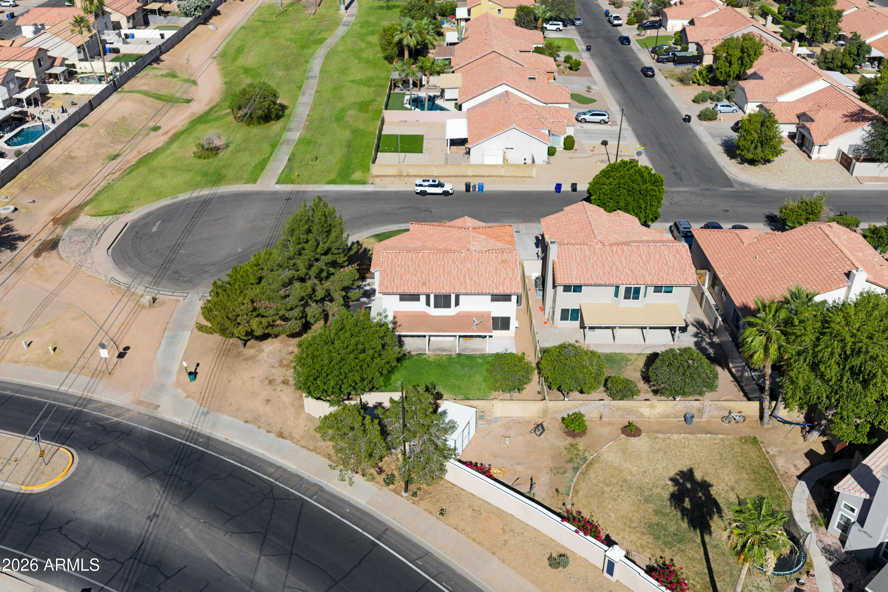 ESQUIRE VILLAGE AMD - Residential