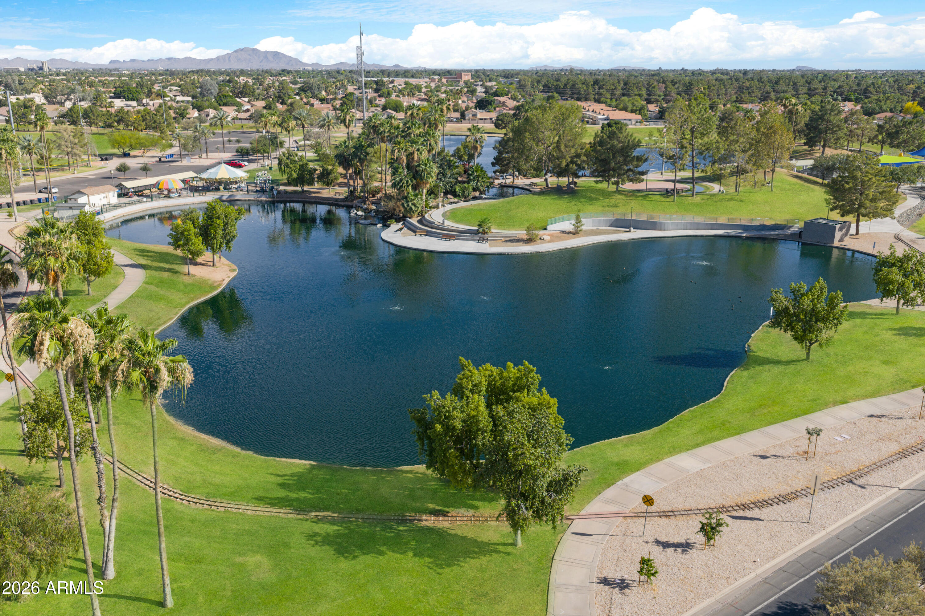 ESQUIRE VILLAGE AMD - Residential