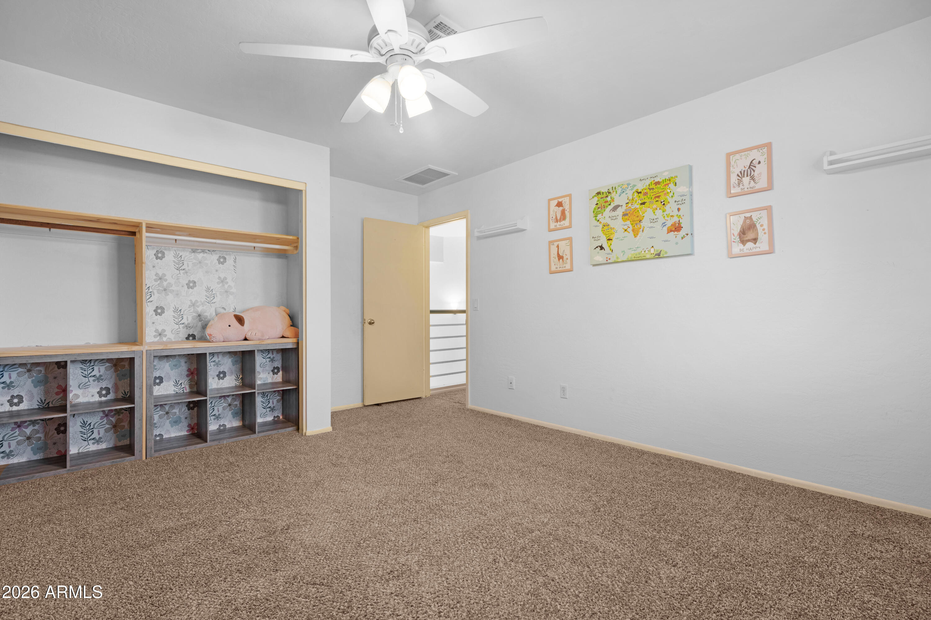 ESQUIRE VILLAGE AMD - Residential