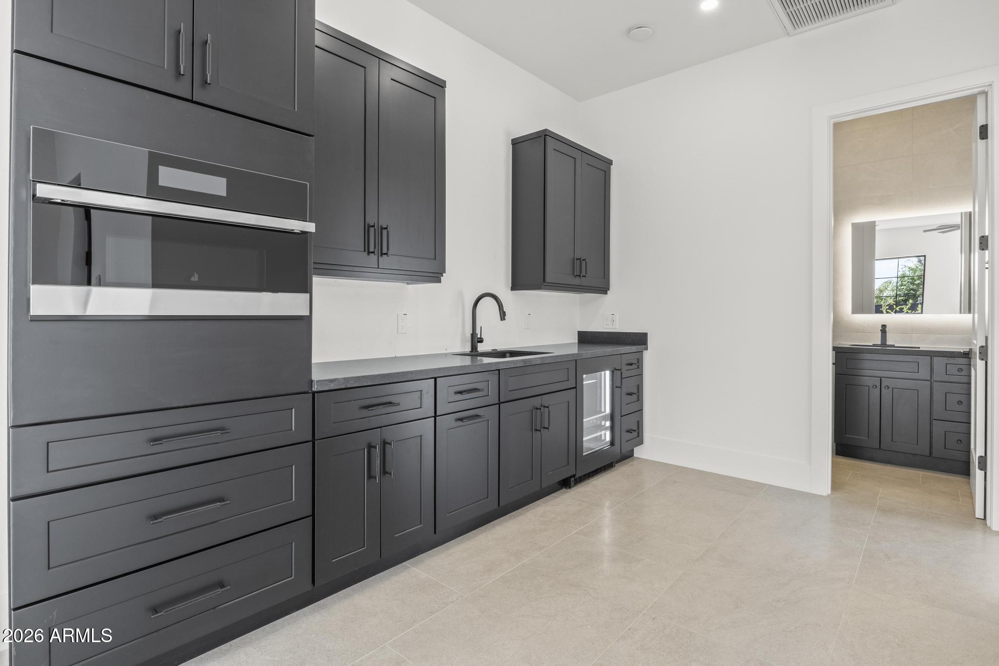 SUNBURST FARMS EAST 3 - Residential