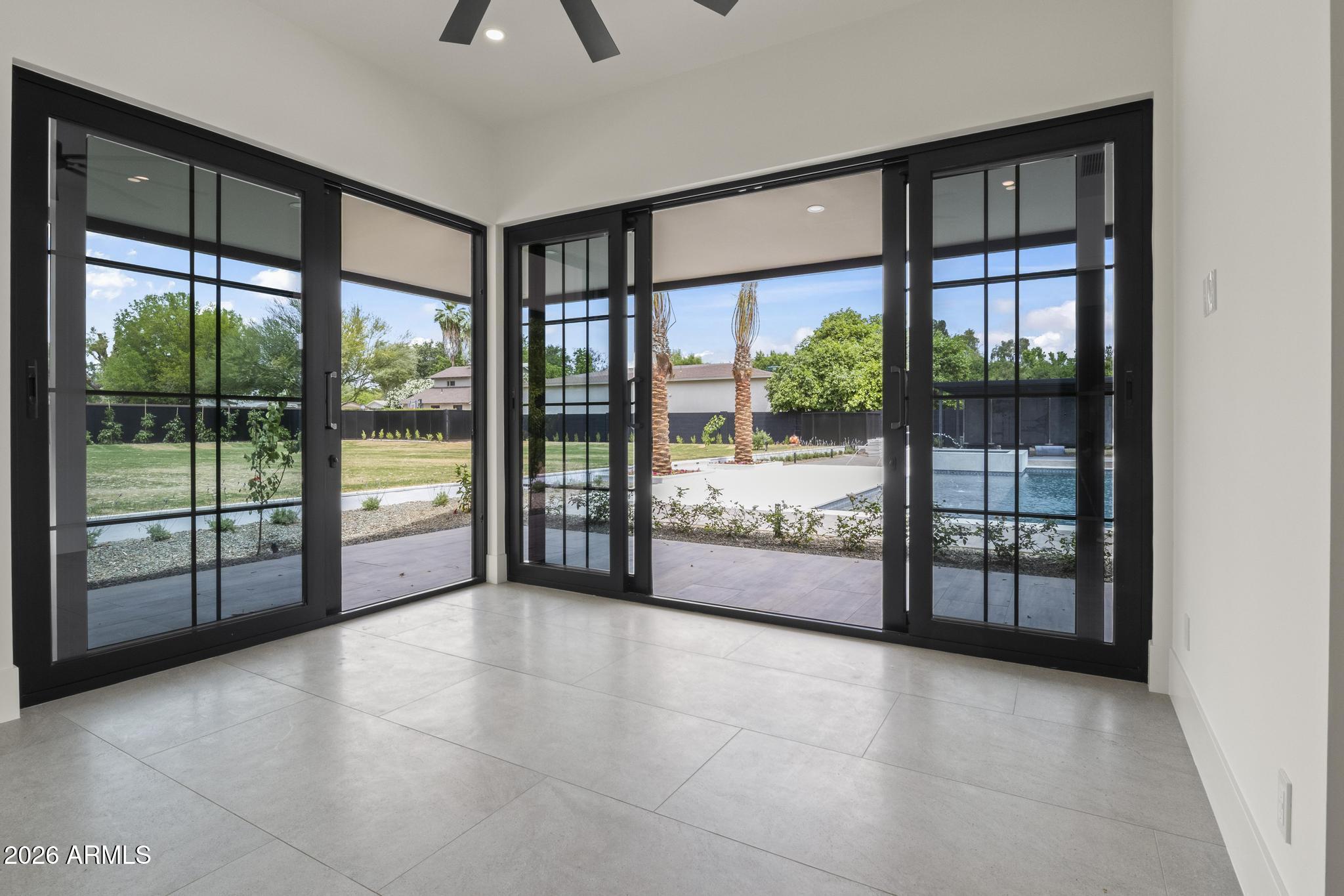 SUNBURST FARMS EAST 3 - Residential
