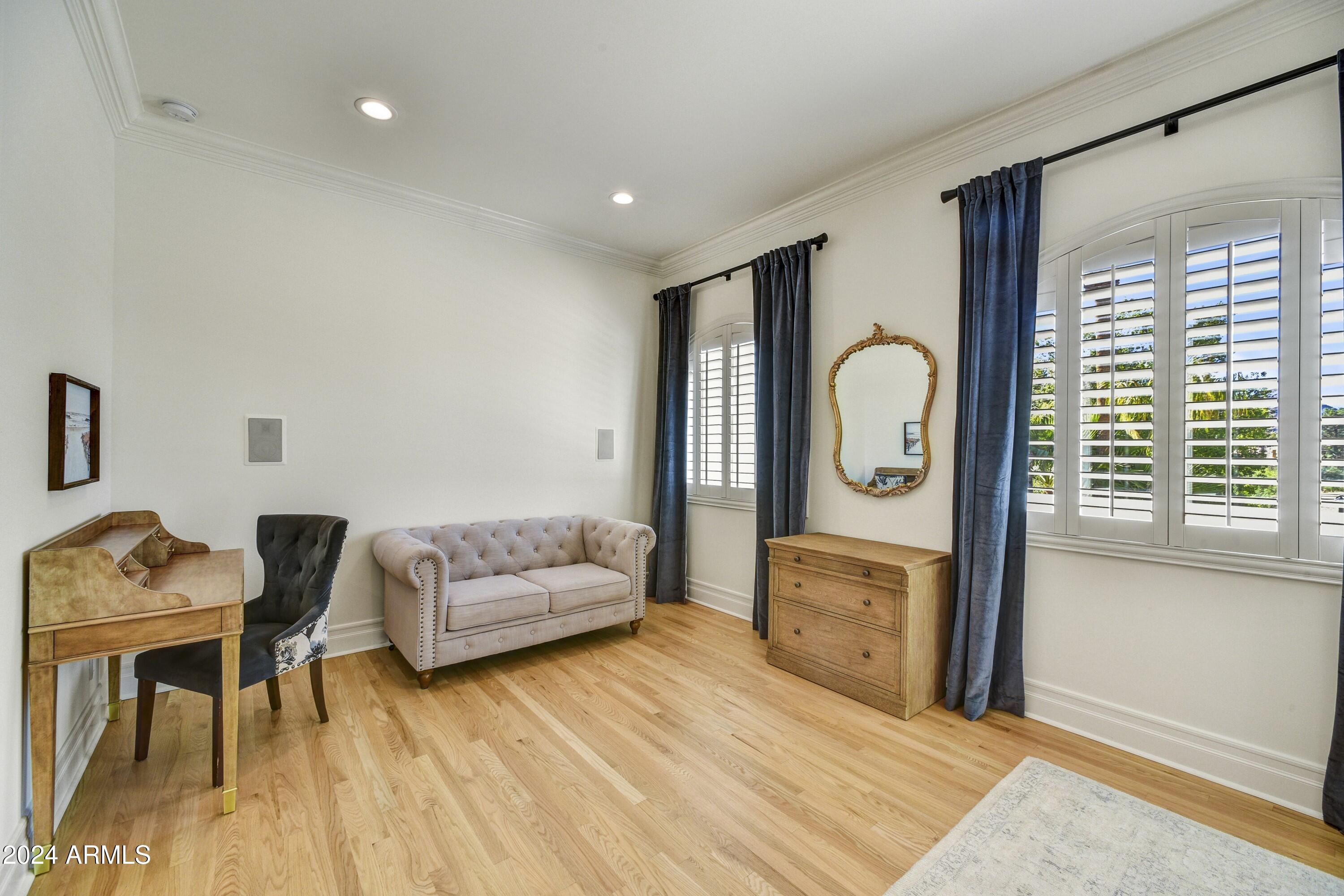 CAMELBACK COUNTRY ESTATES UNIT 2 - Residential
