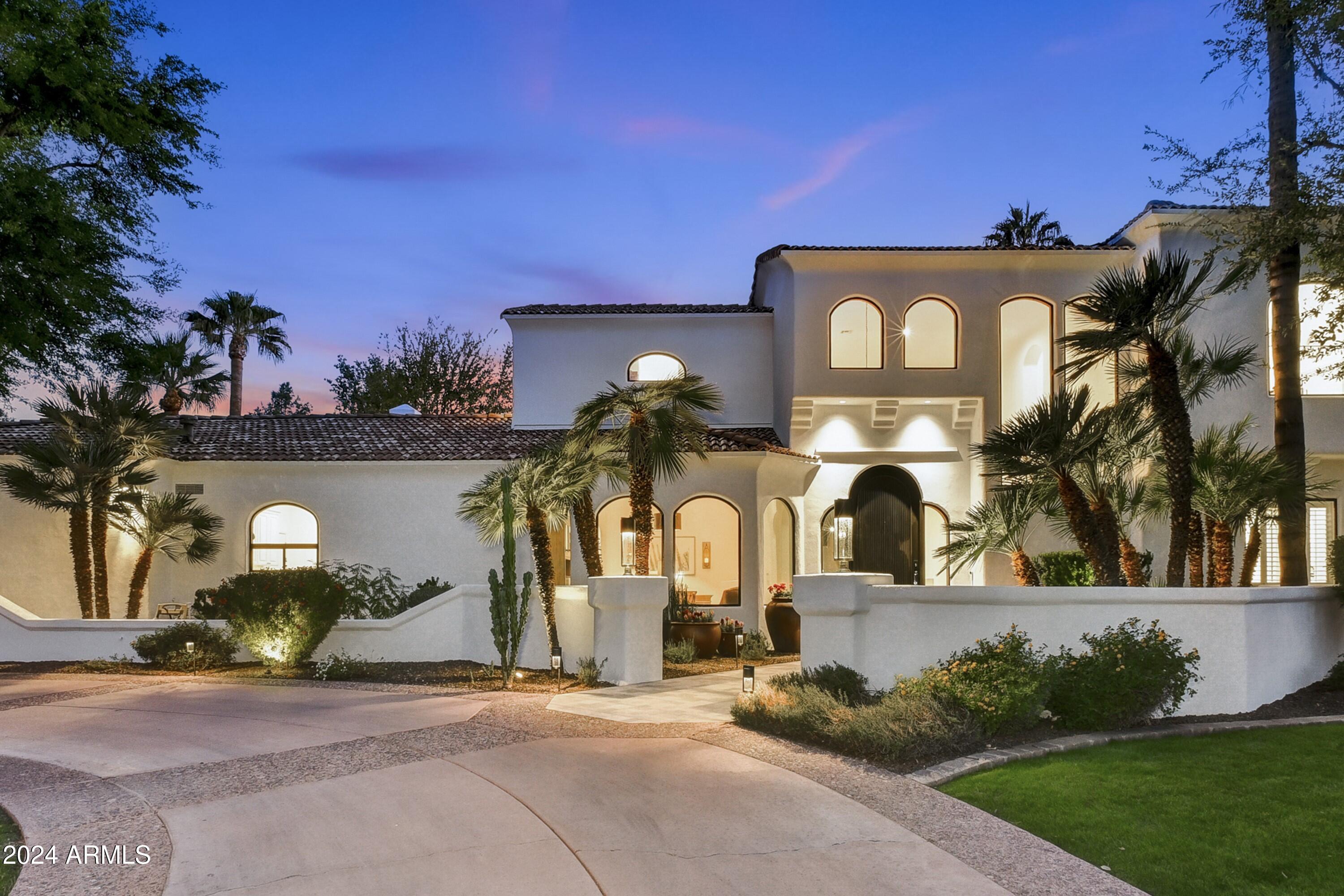 CAMELBACK COUNTRY ESTATES UNIT 2 - Residential