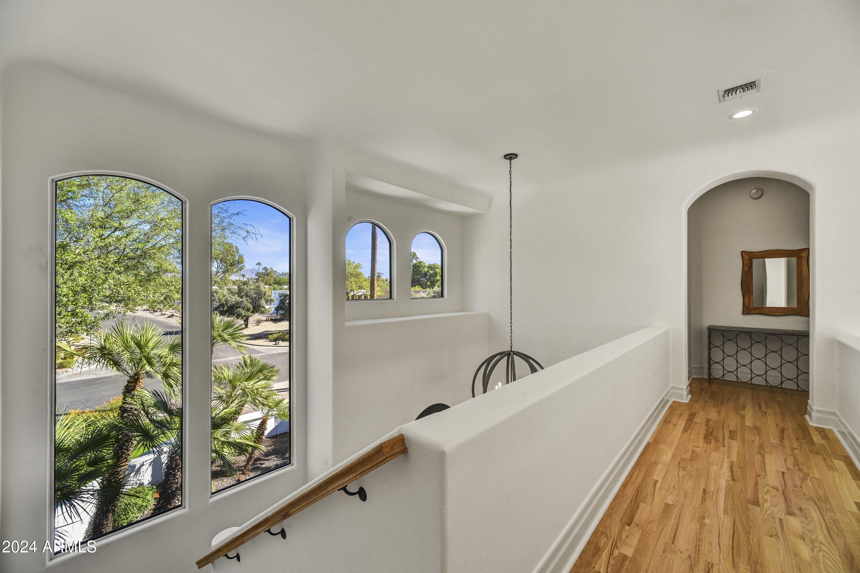 CAMELBACK COUNTRY ESTATES UNIT 2 - Residential