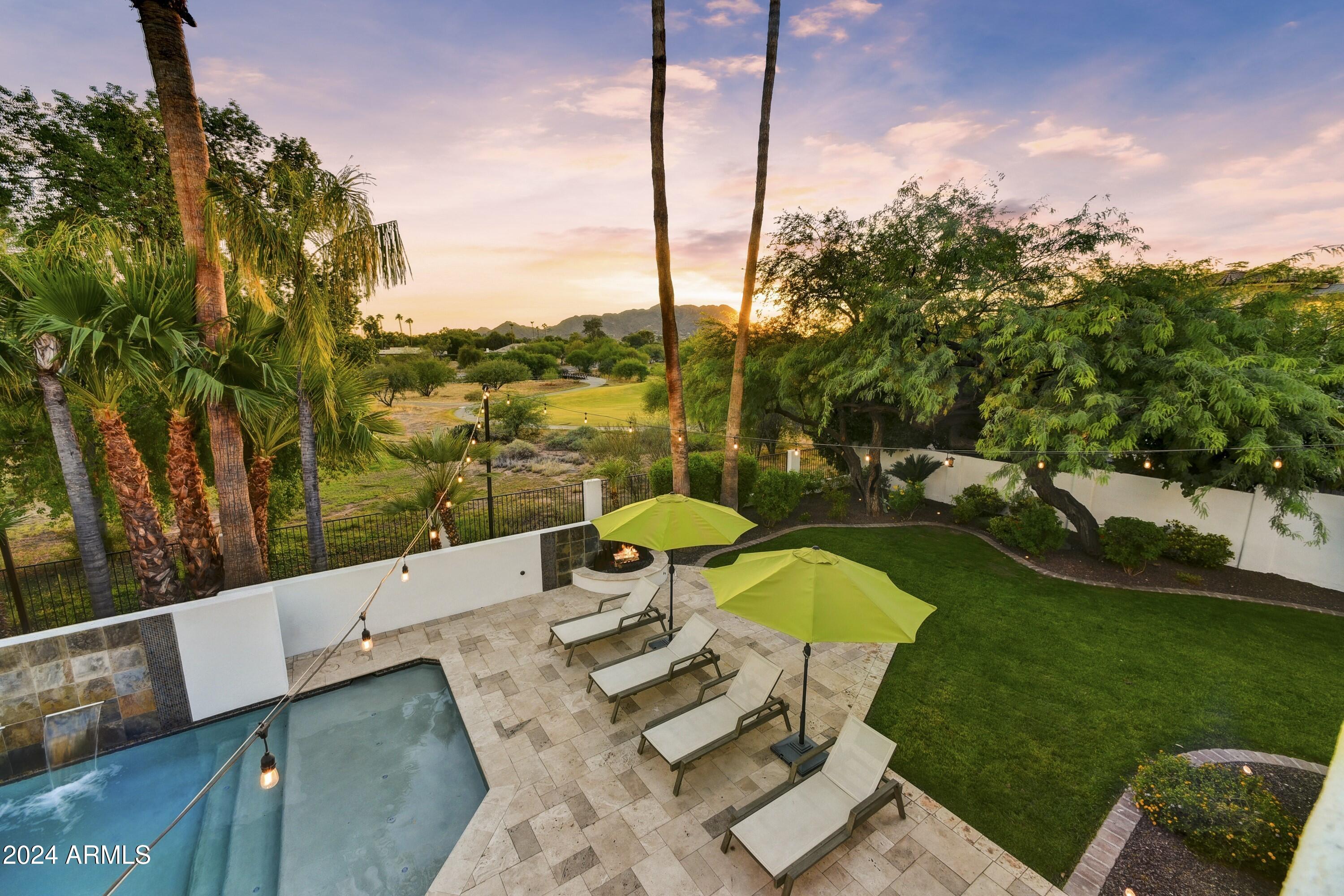CAMELBACK COUNTRY ESTATES UNIT 2 - Residential