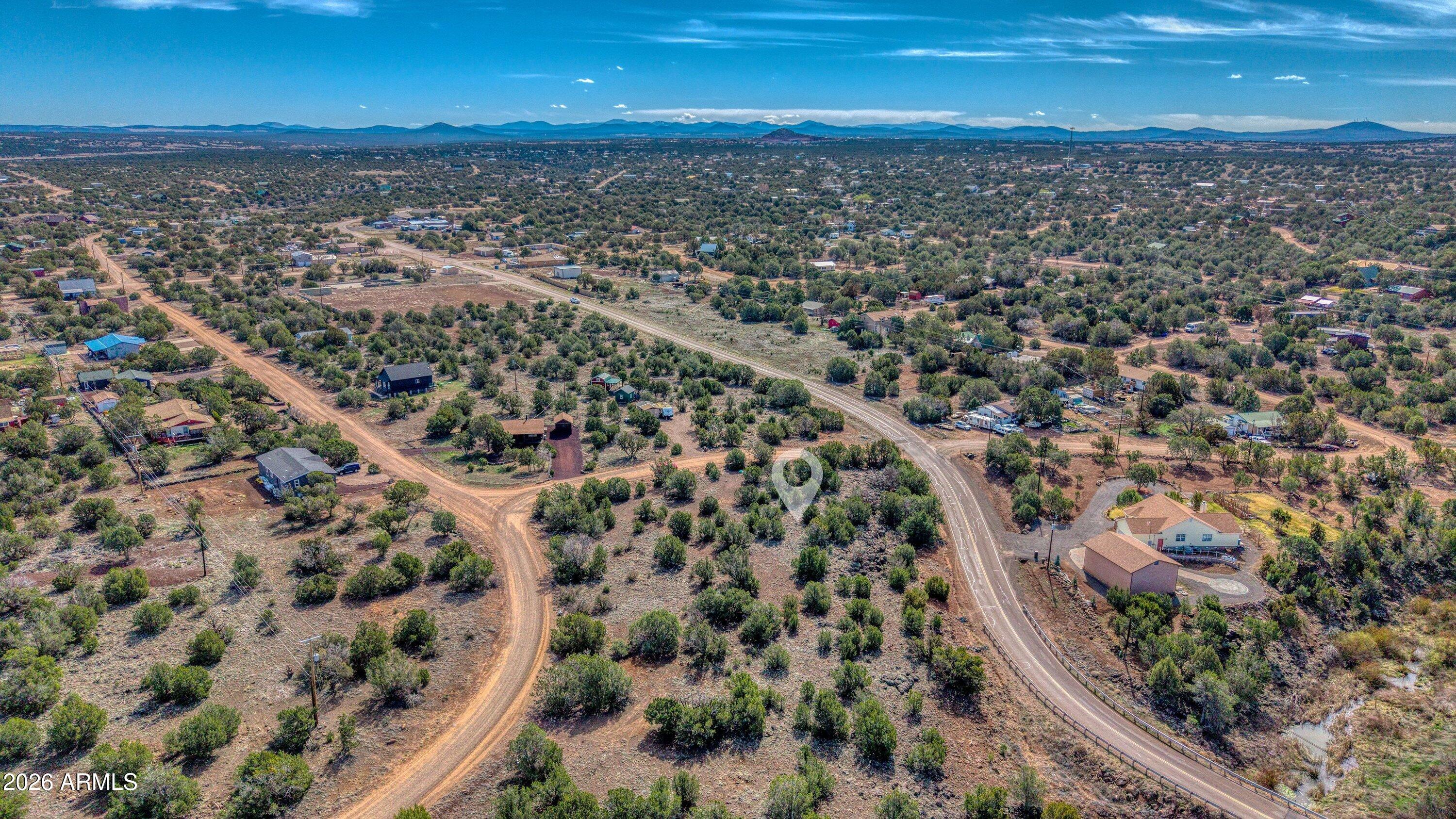 WHITE MOUNTAIN LAKES UNIT 3 - Land