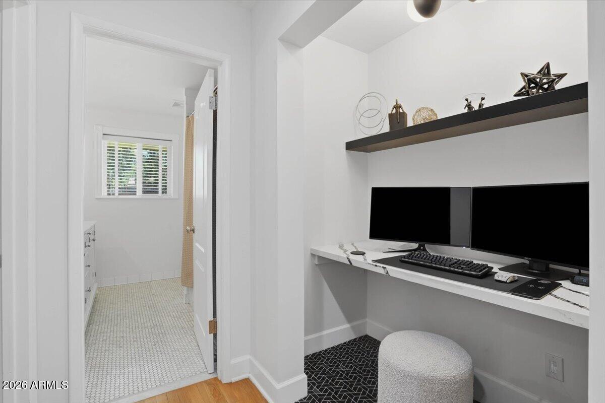 NORTHWOOD 2 - Residential