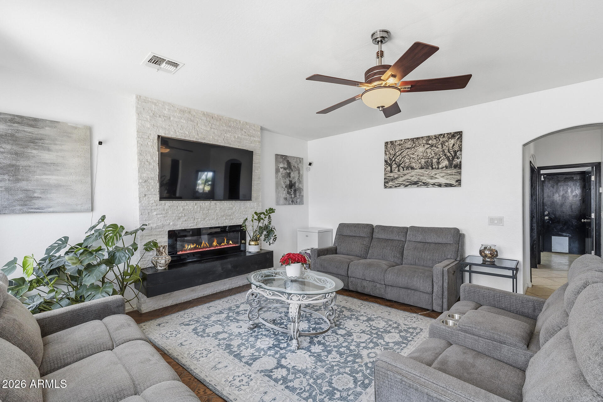 THE VILLAGES AT RANCHO EL DORADO - Residential