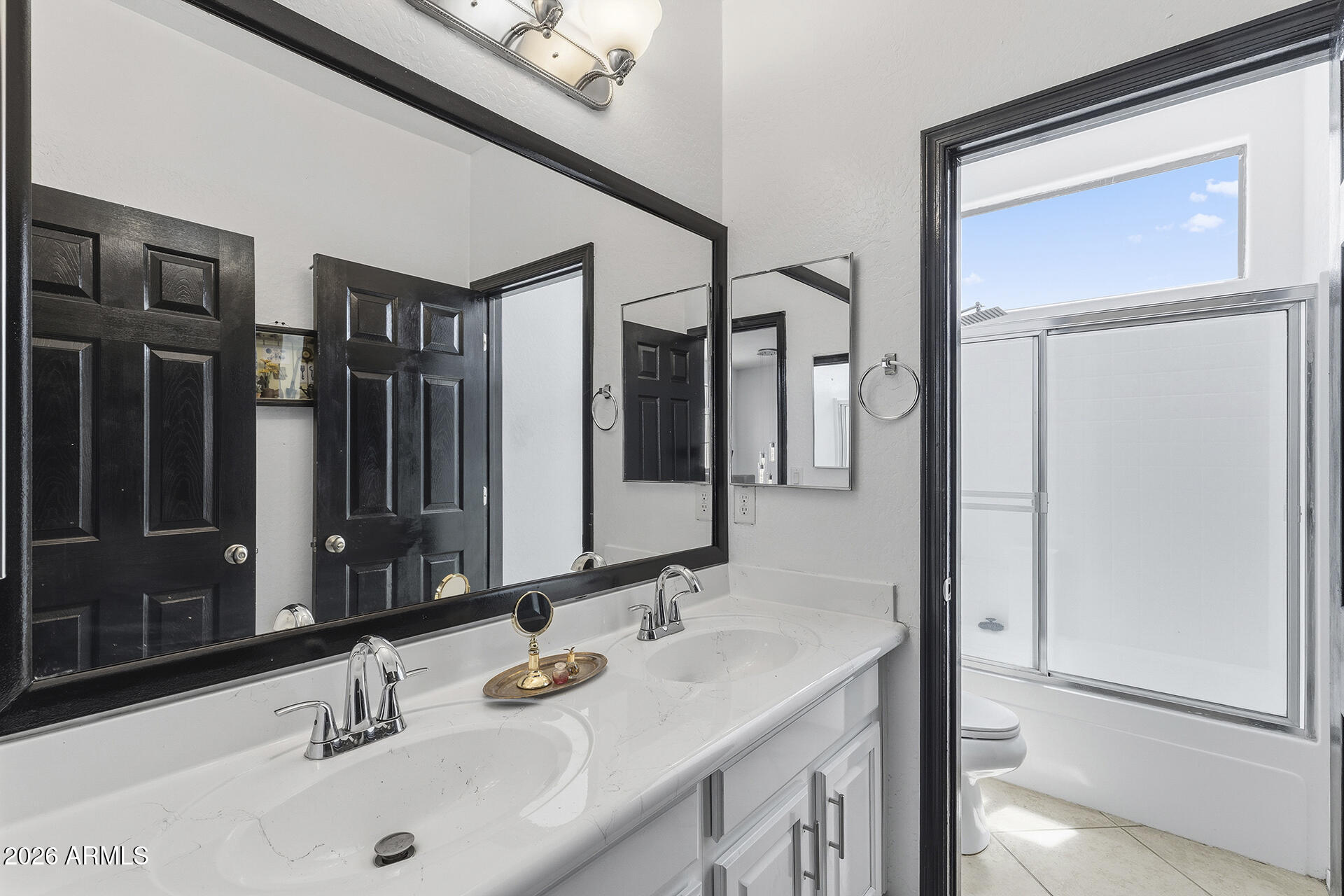 THE VILLAGES AT RANCHO EL DORADO - Residential