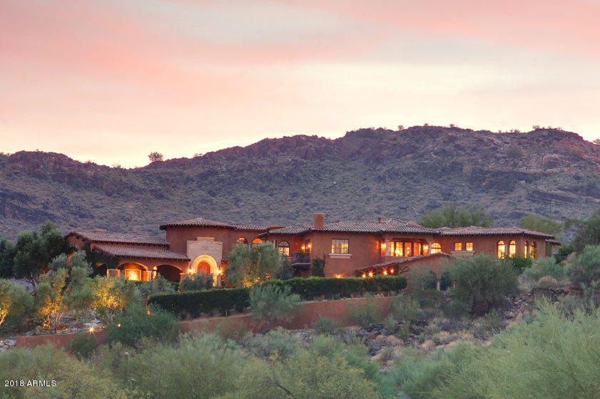 DESERT FOOTHILLS MANOR LOTS 1 & 2 REPLAT - Residential