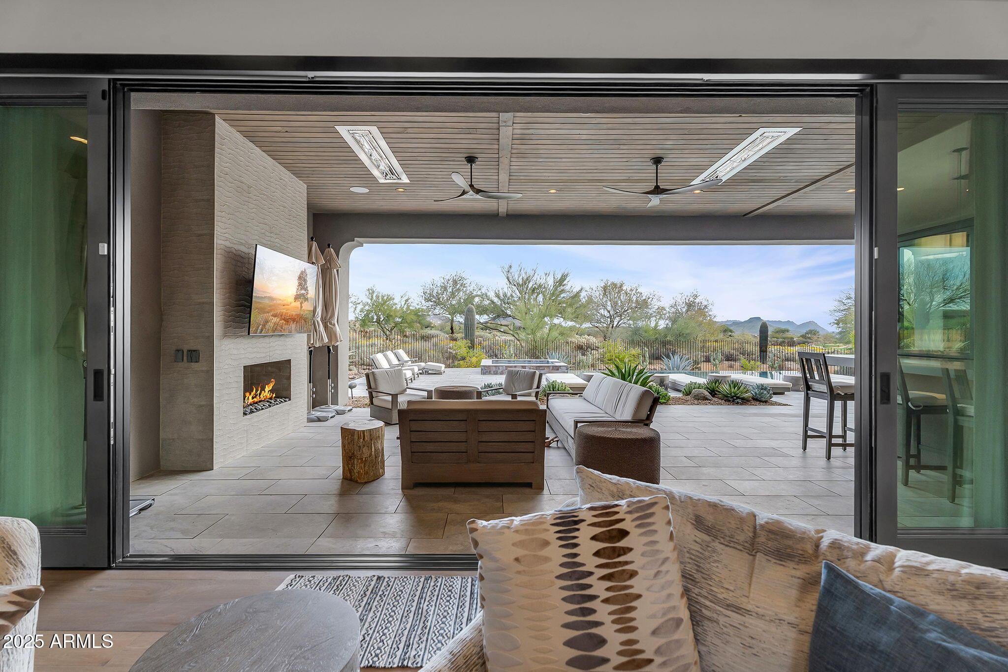 MIRABEL CLUB - Residential