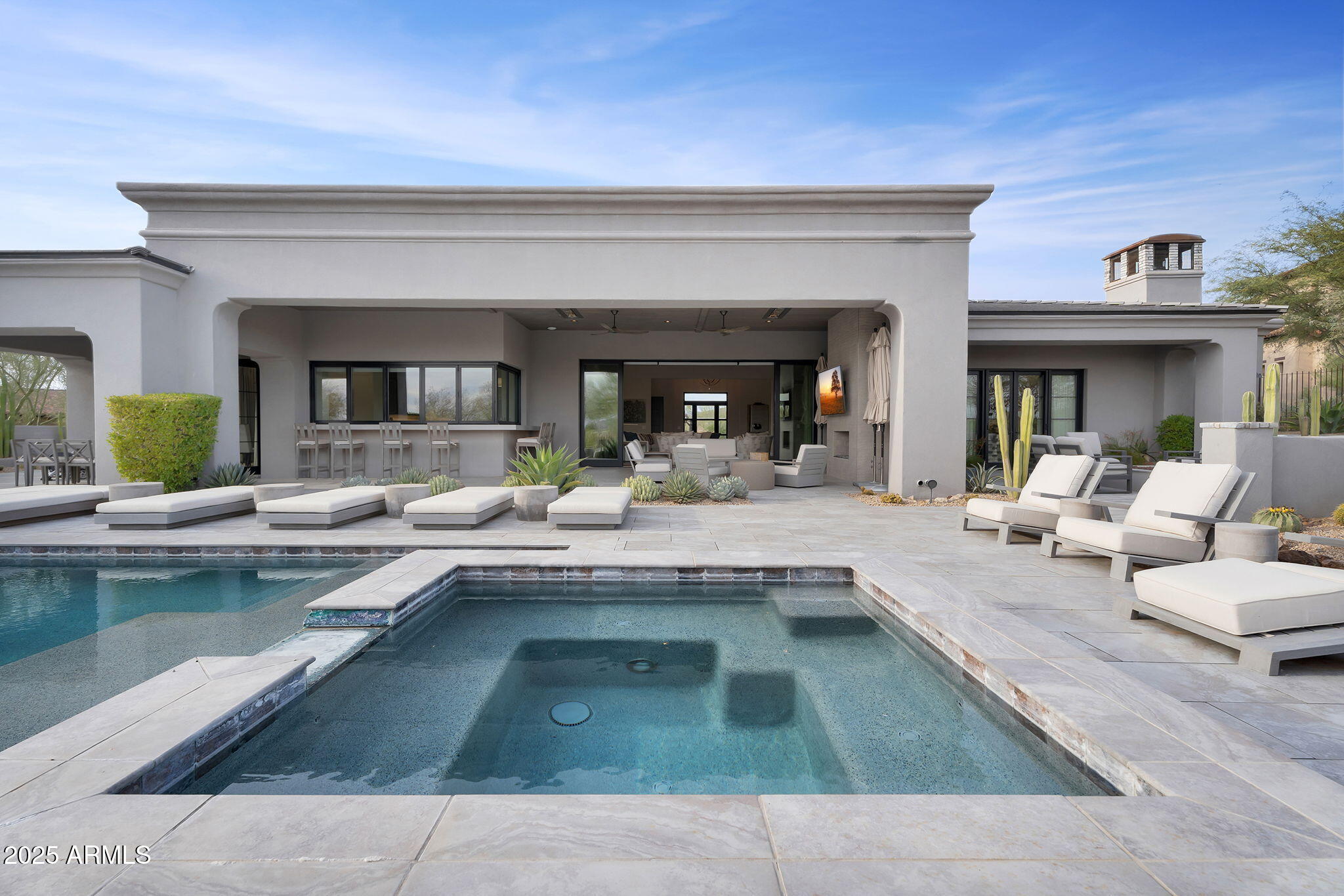MIRABEL CLUB - Residential