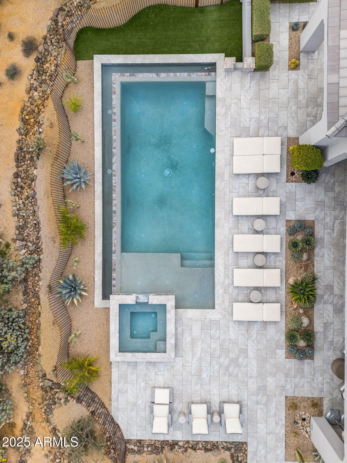 MIRABEL CLUB - Residential