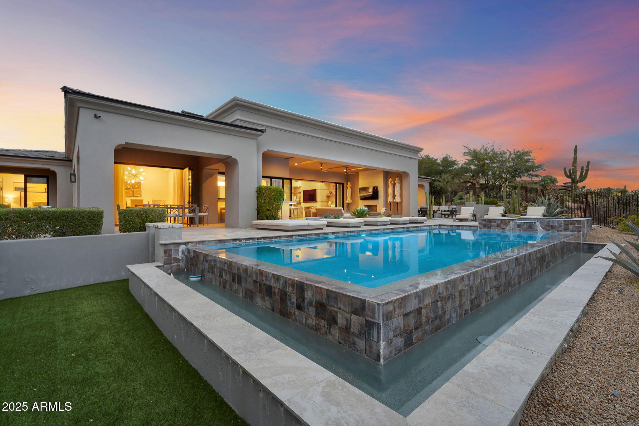 MIRABEL CLUB - Residential