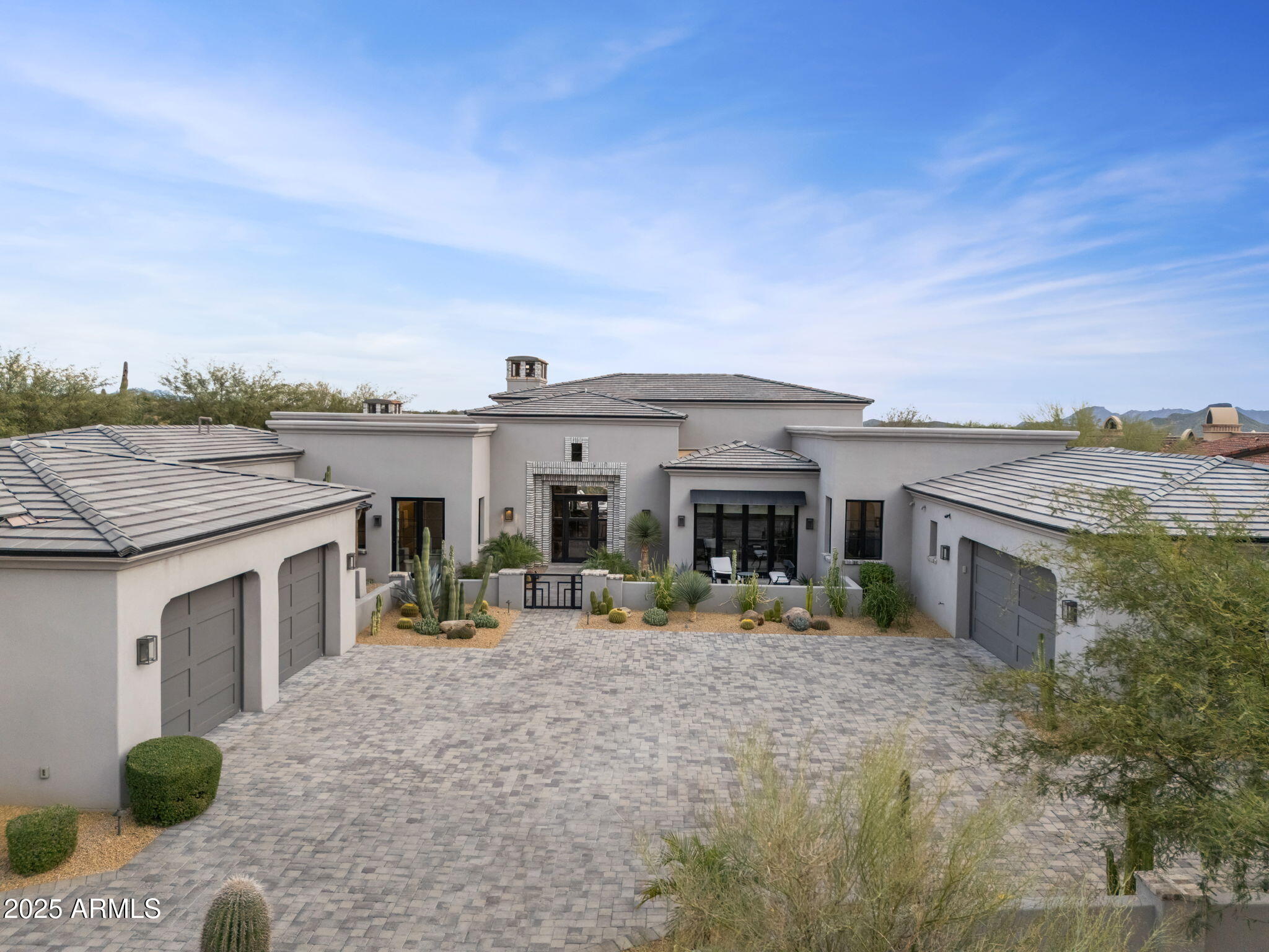 MIRABEL CLUB - Residential