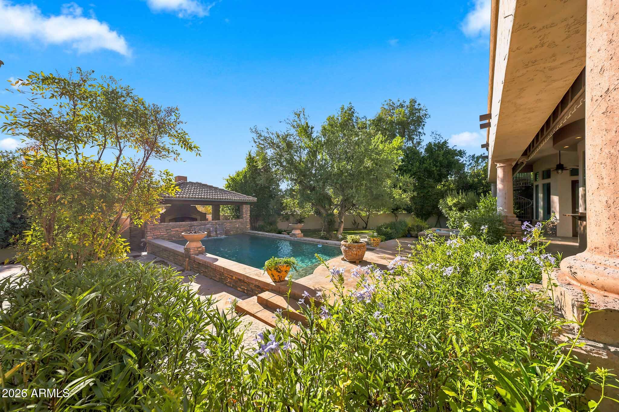 MONTE DE PAZ - Residential