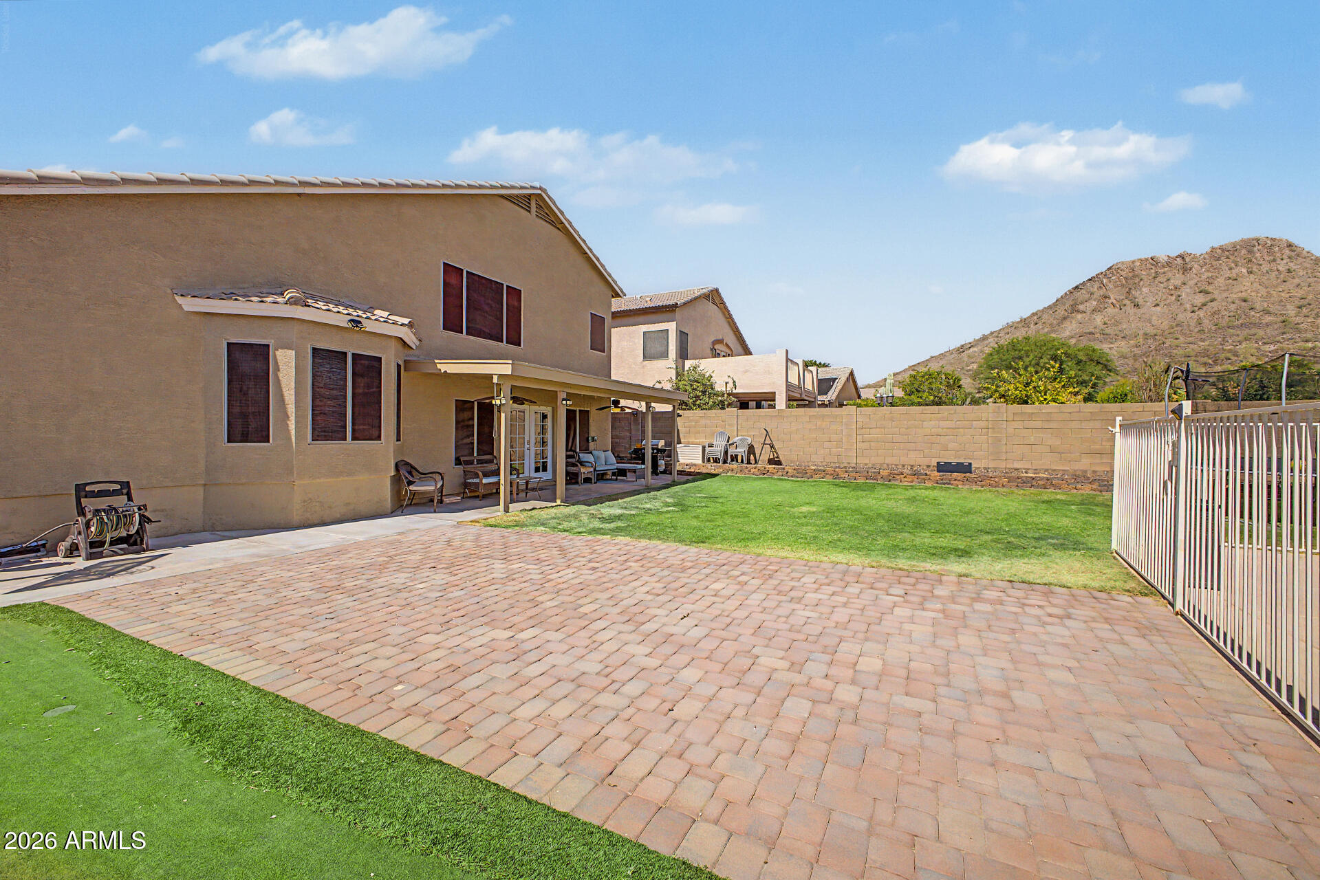 EAGLE RIDGE - Residential