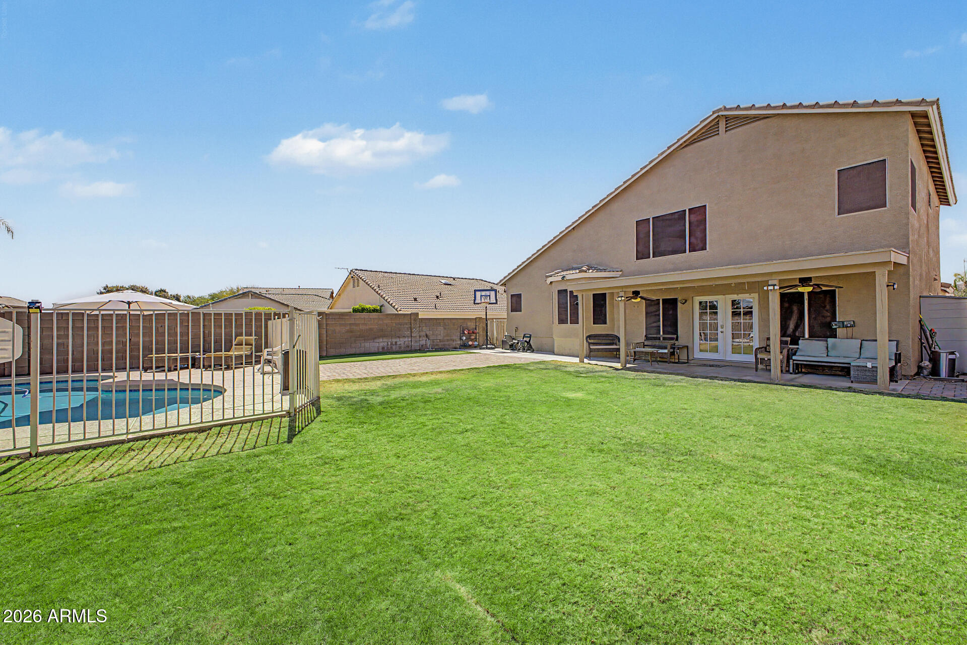 EAGLE RIDGE - Residential