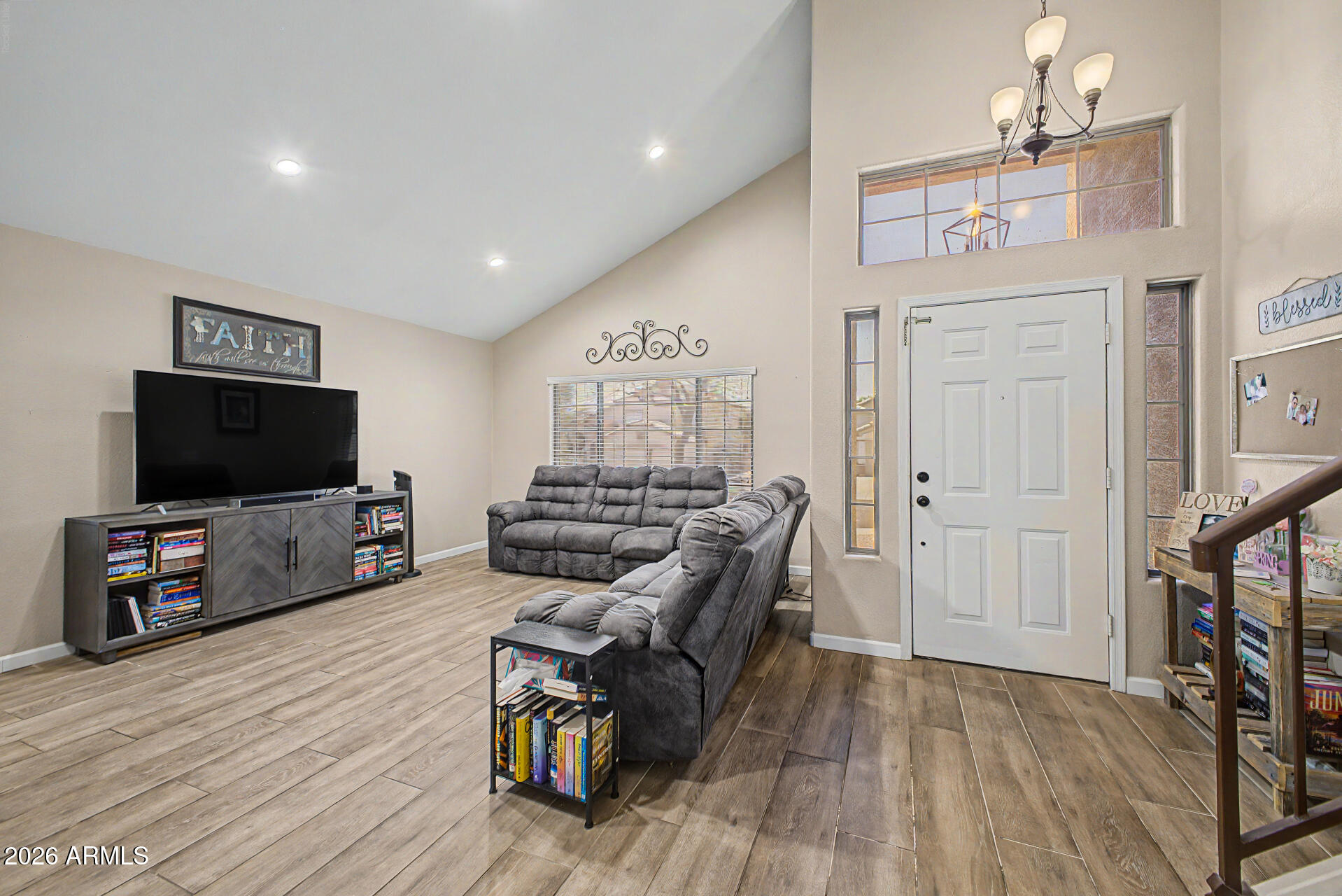 EAGLE RIDGE - Residential