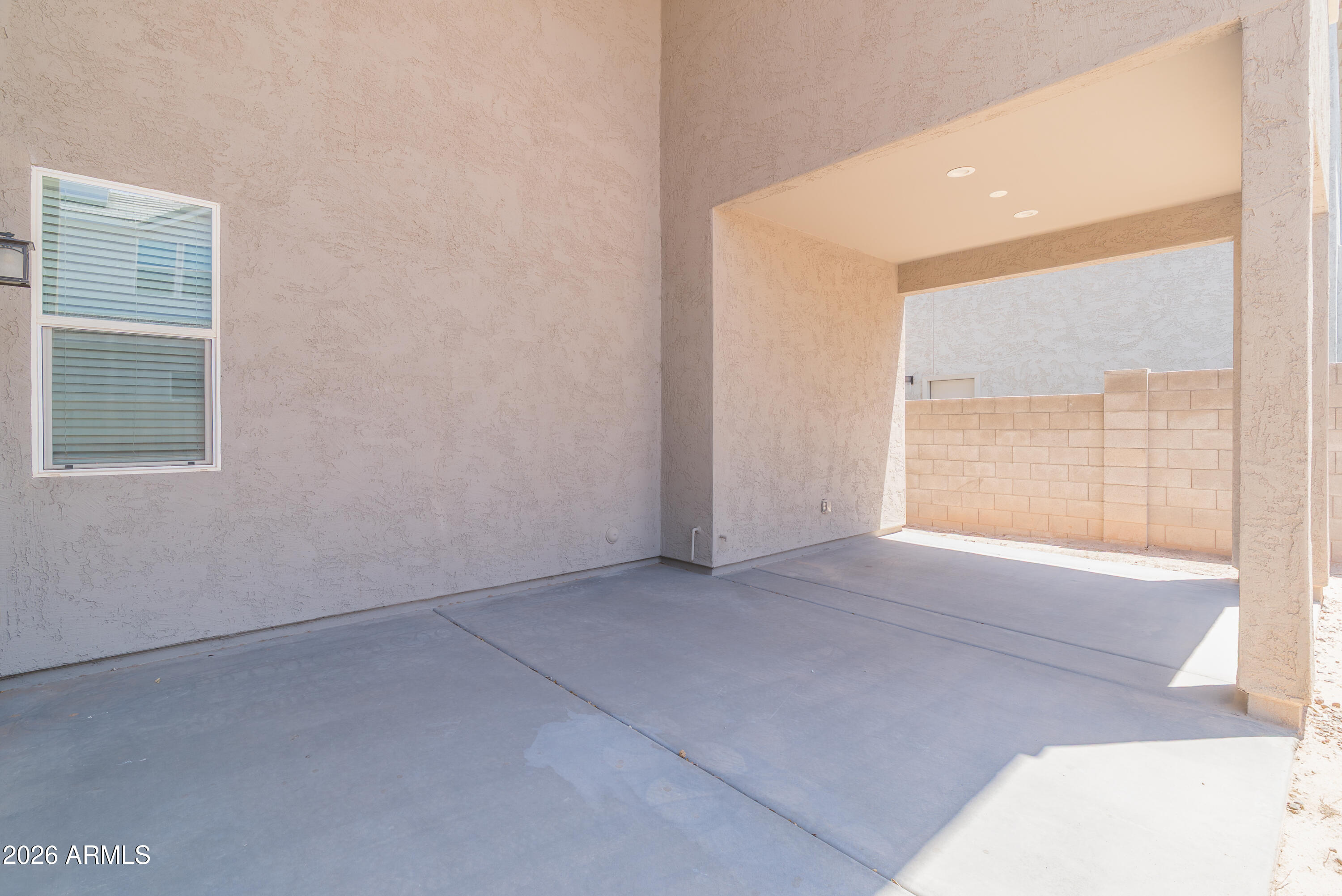 BELLA ROSA AT CANYON TRAILS AMD - Residential