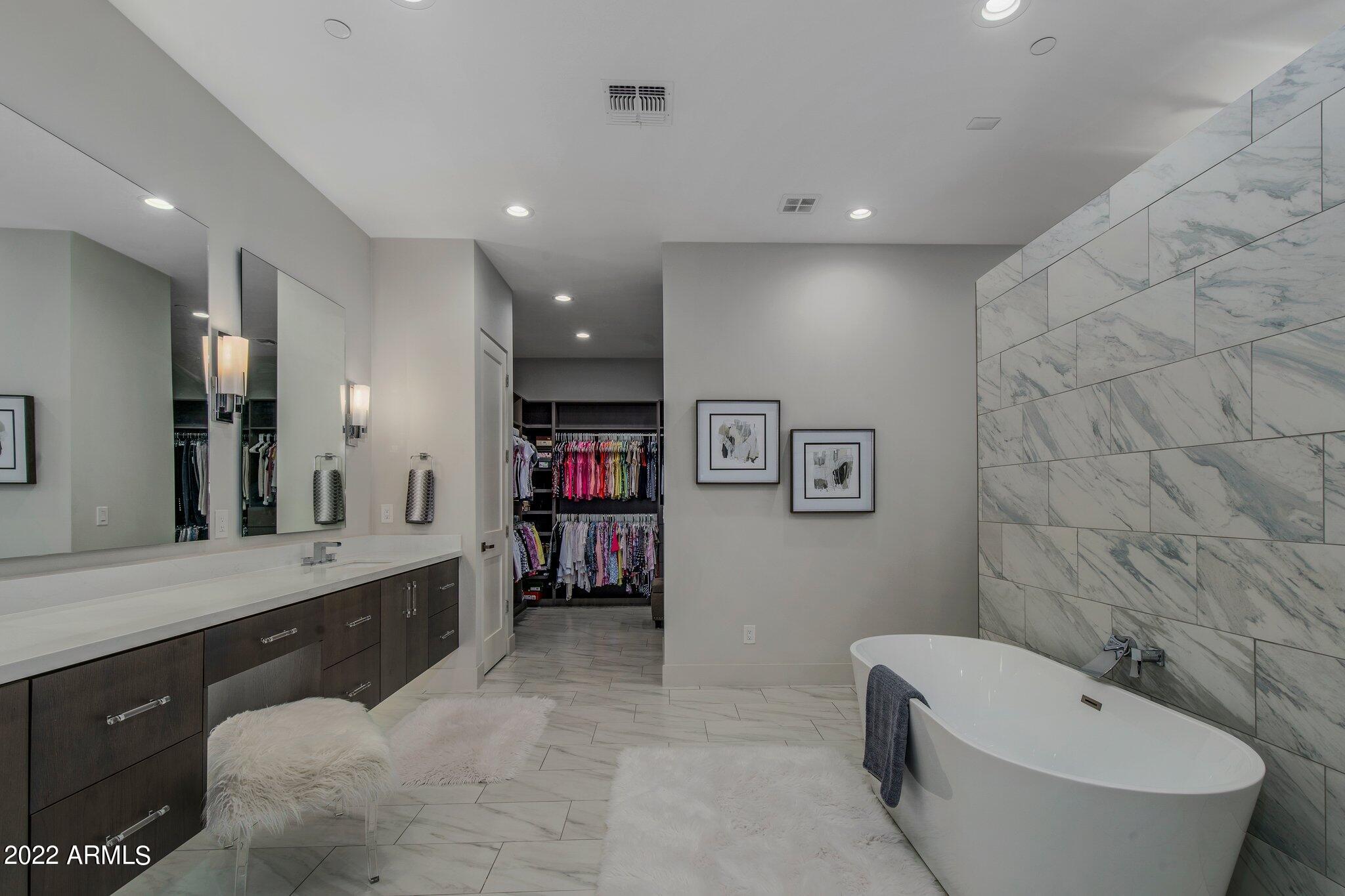 DESERT MOUNTAIN PHASE 1 UNIT 3 LOT 336-463 TR A - Residential