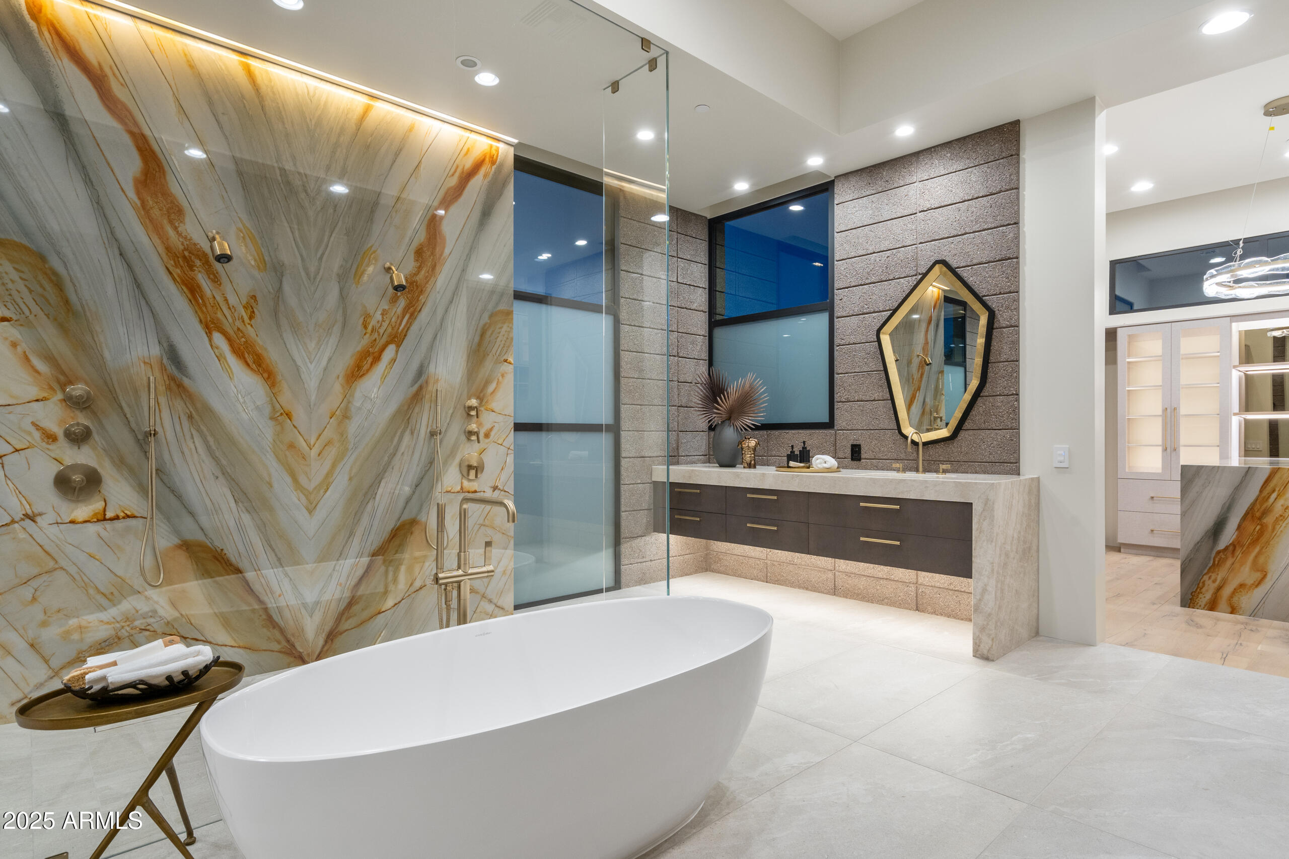 MIRABEL CLUB - Residential